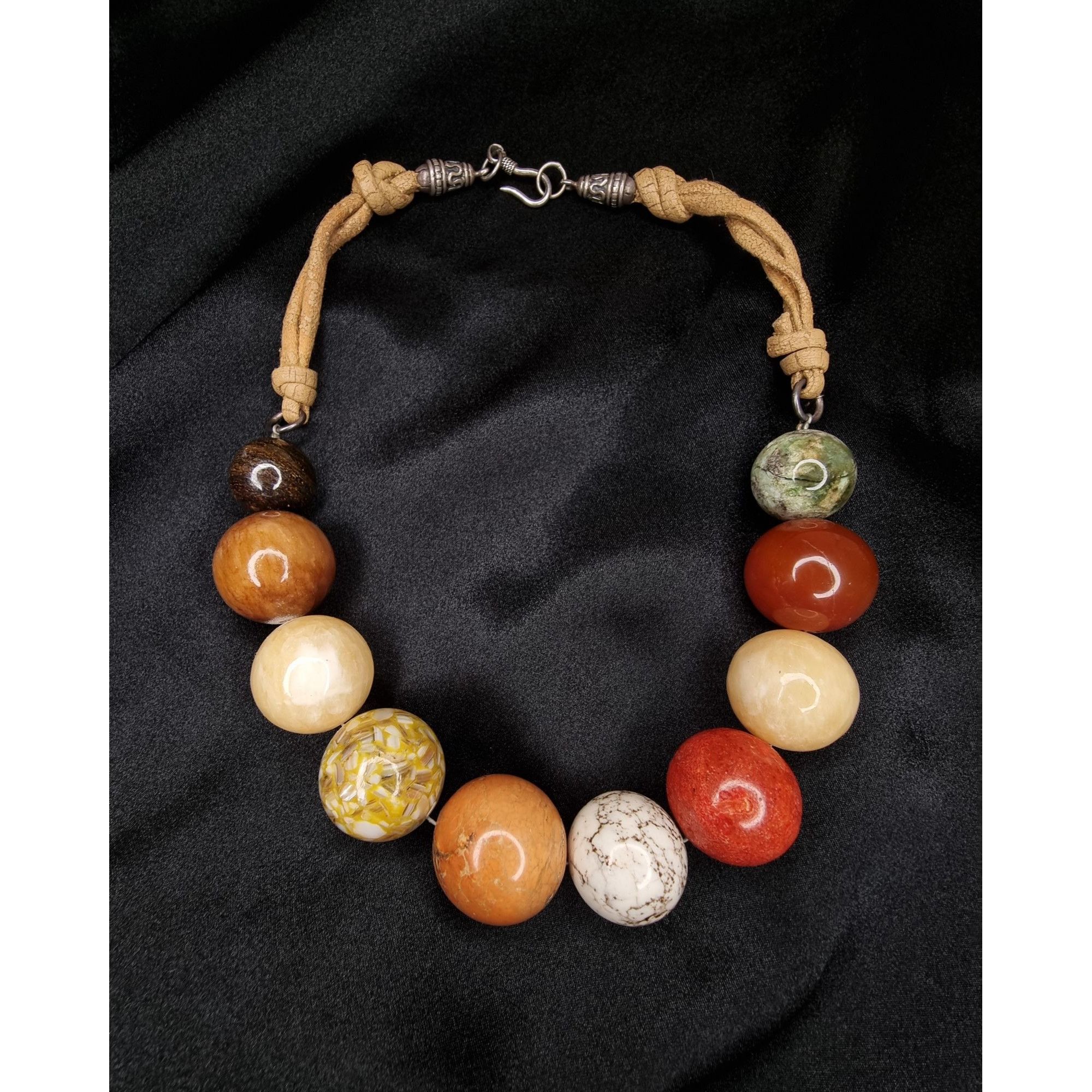 Vintage Vintage Large Stone Beaded Necklace With Sterling Silver Cla Size ONE SIZE - 4 Thumbnail