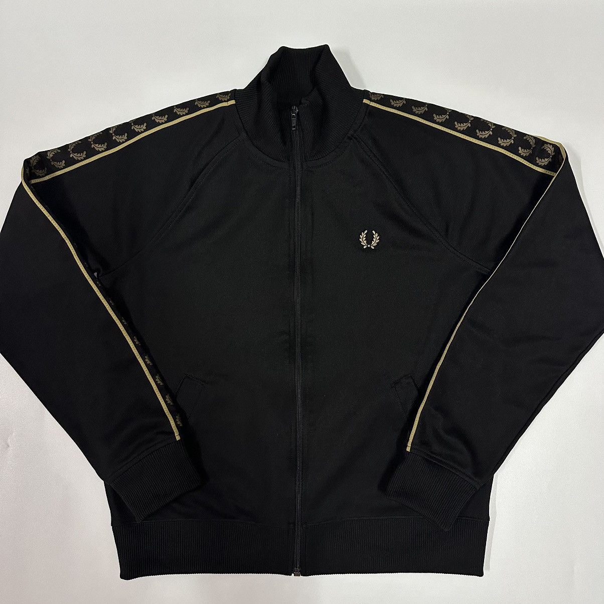 Fred Perry Jacket Sportswear “ Fred Perry “ Size US XS / EU 42 / 0 - 1 Thumbnail