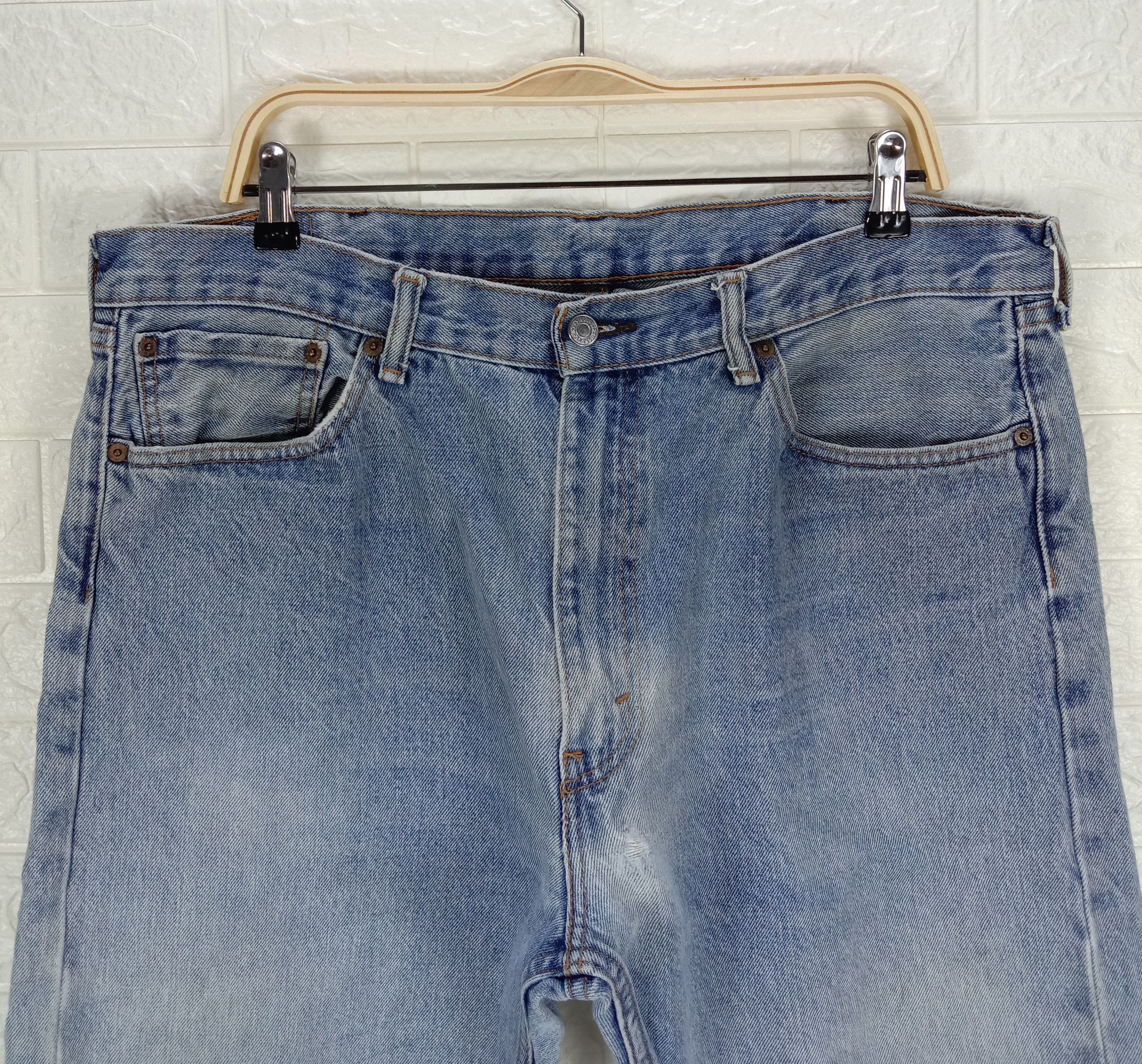Levi's Vintage Levi's 505 Jeans Light Wash Regular Fit Denim Size US 38 / EU 54 - 2 Thumbnail