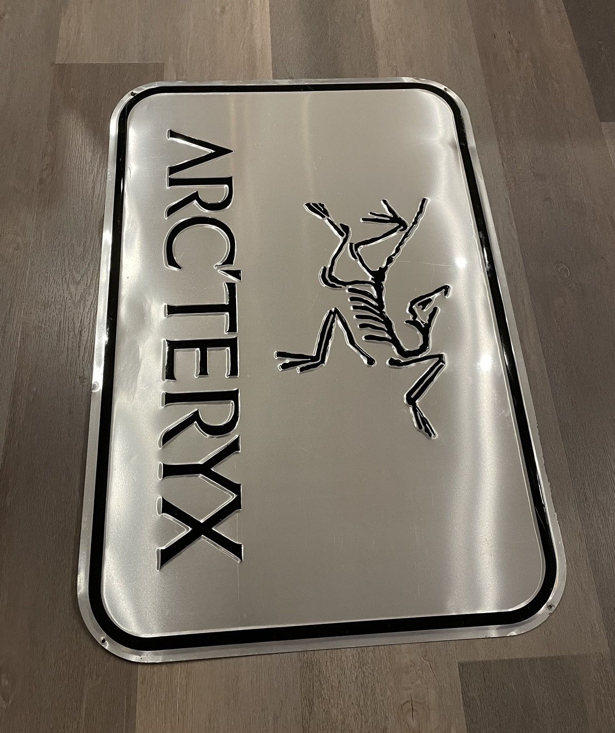 Arc'teryx × Vintage Crazy Vintage Arc’teryx Aluminum Store Display Sign Y2K Era Size ONE SIZE - 14 Thumbnail