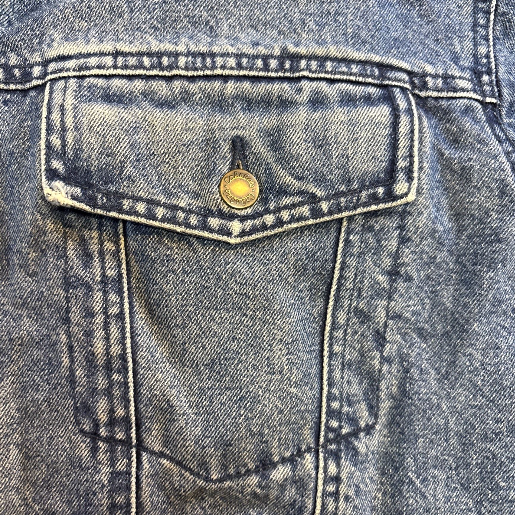Vintage VINTAGE Cabela's Denim Trucker Jacket Leather Collar Lined Flannel Men’s LT Blue Jeans Jacket Mens Big & Tall Regular Size US L / EU 52-54 / 3 - 4 Thumbnail