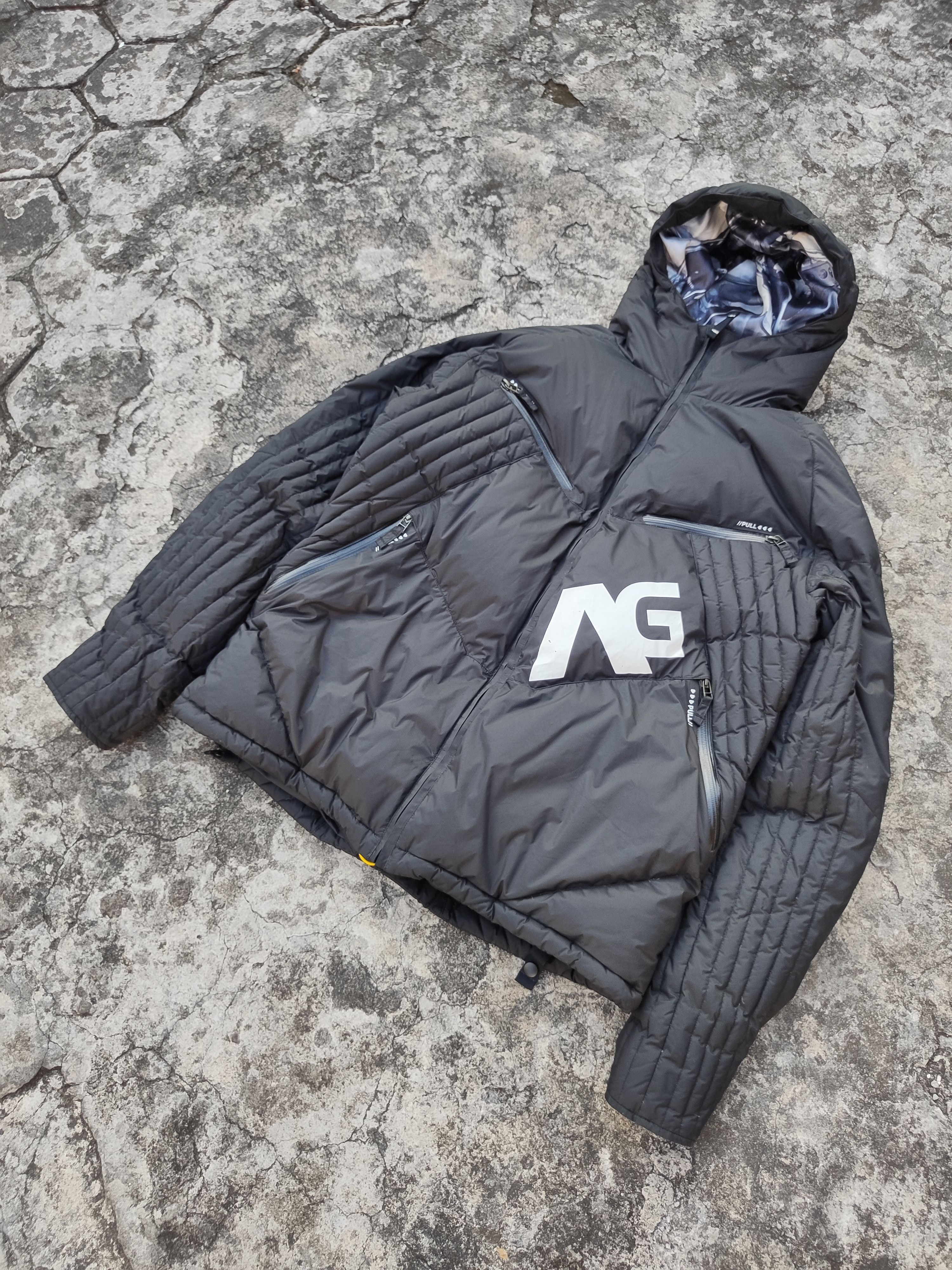 Burton Burton Analog Puffer Size US S / EU 44-46 / 1 - 2 Thumbnail