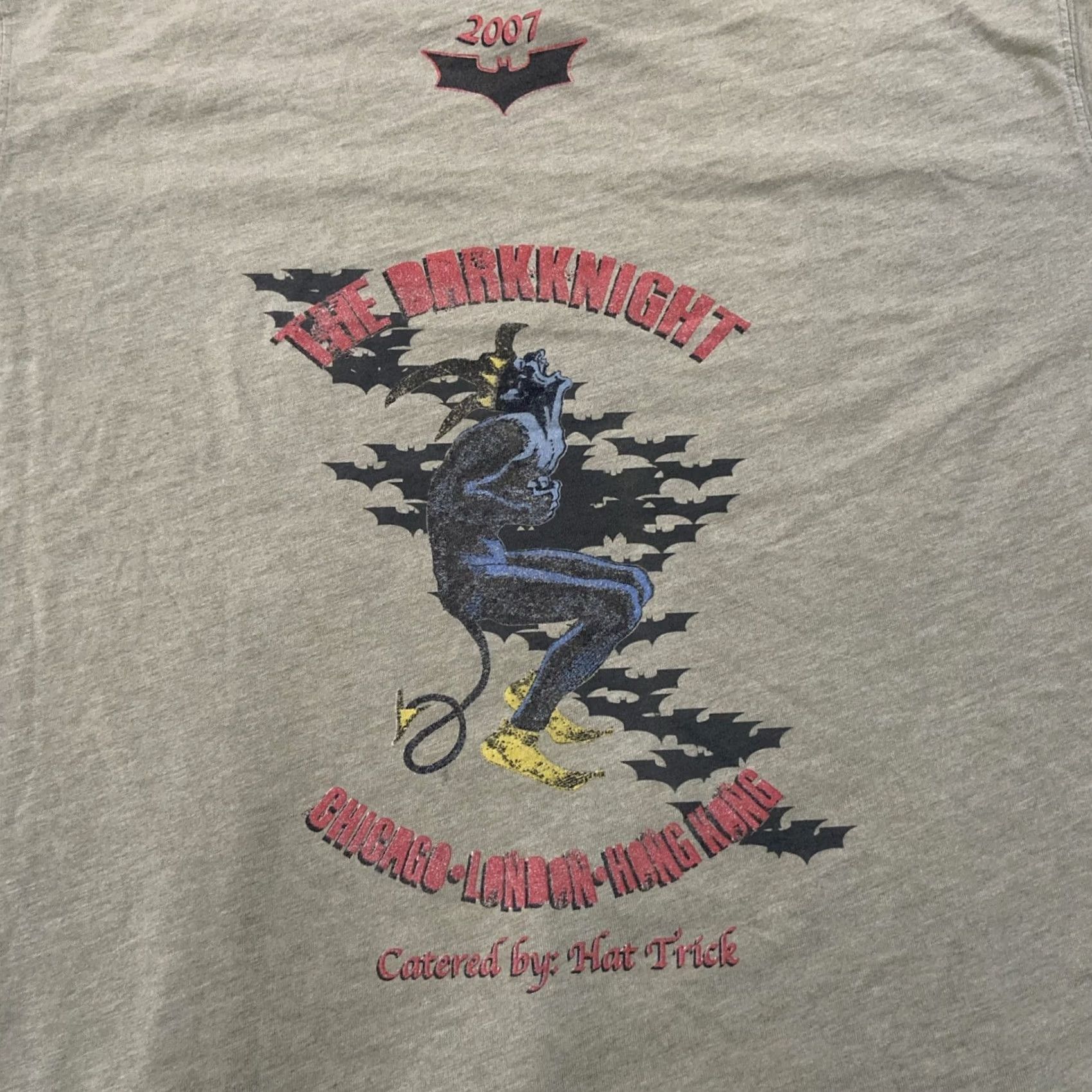 Vintage Batman Hat T-Shirt XL Green Ringer Dark Night 2007 Hat Trick Catering Production Mens Shirt Size US XL / EU 56 / 4 - 4 Thumbnail