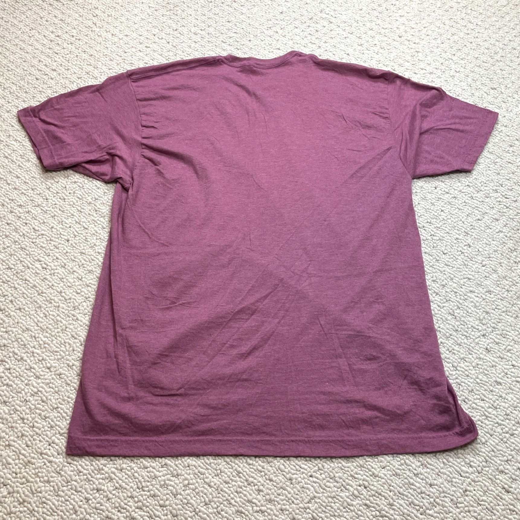 Vintage Unbranded Shirt Mens XL Pink Short Sleeve Solid Basic Adult Crew V-Neck Cotton Jersey 2020s Music Theme Men Size US XL / EU 56 / 4 - 5 Thumbnail