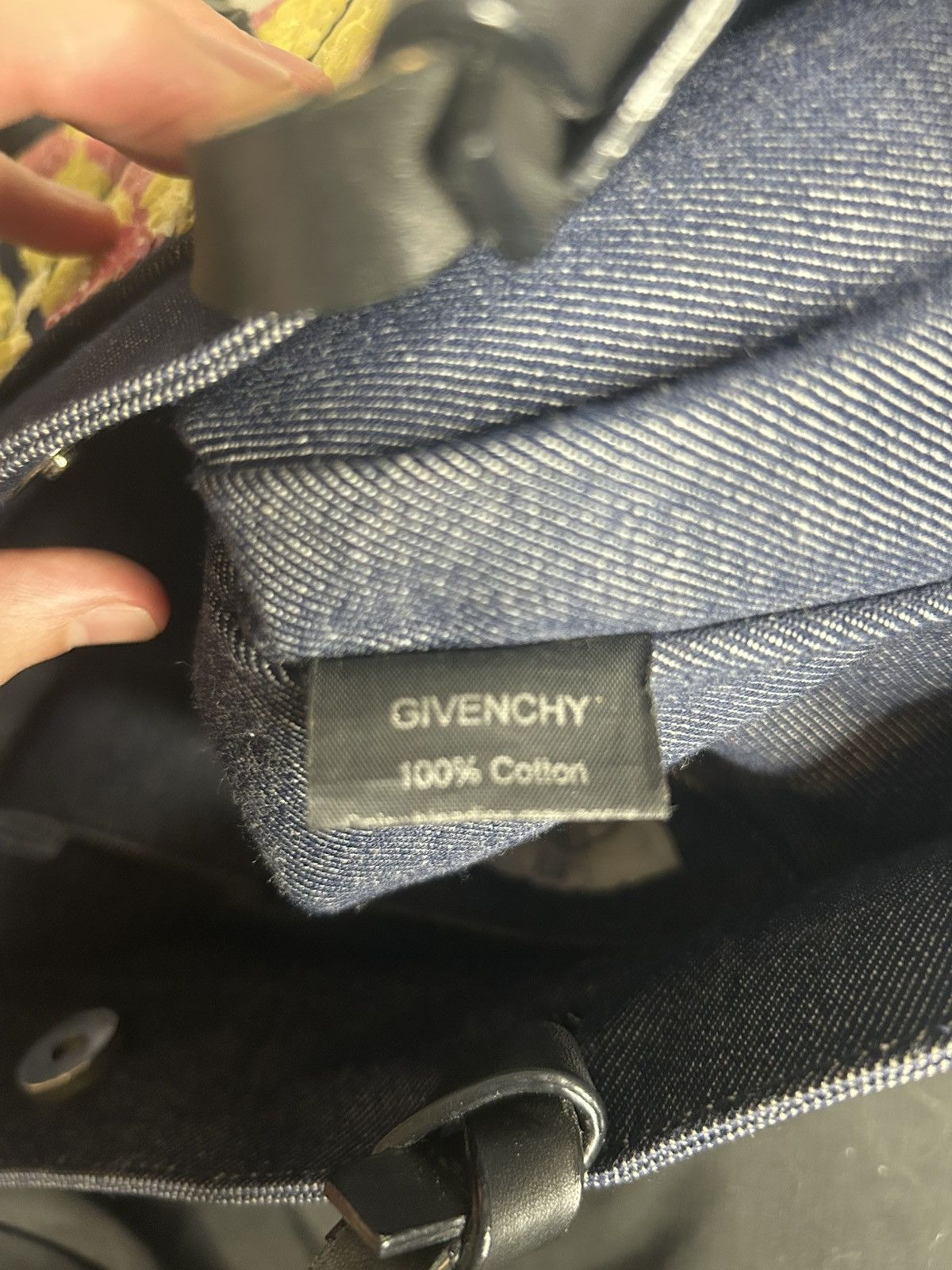 Givenchy Givenchy Denim Tote Bag with Pink and Yellow Sequin Size ONE SIZE - 9 Thumbnail