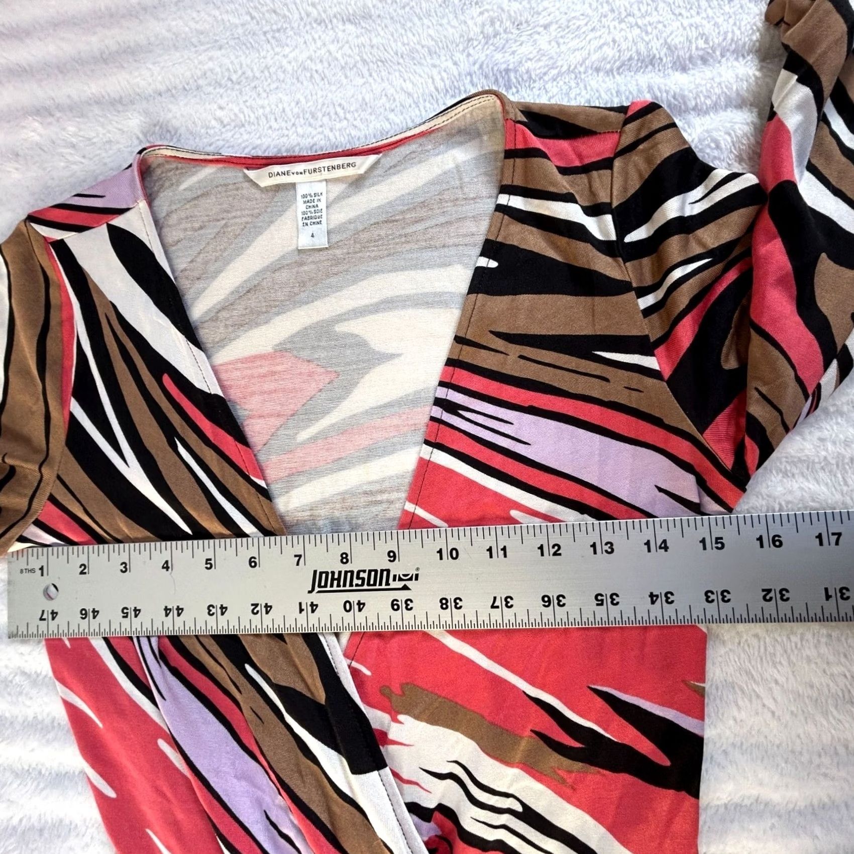 Diane von Furstenberg Diane von Furstenberg Womens Silk Multicolor Abstract Print Wrap Dress Size 4 Size S / US 4 / IT 40 - 6 Thumbnail