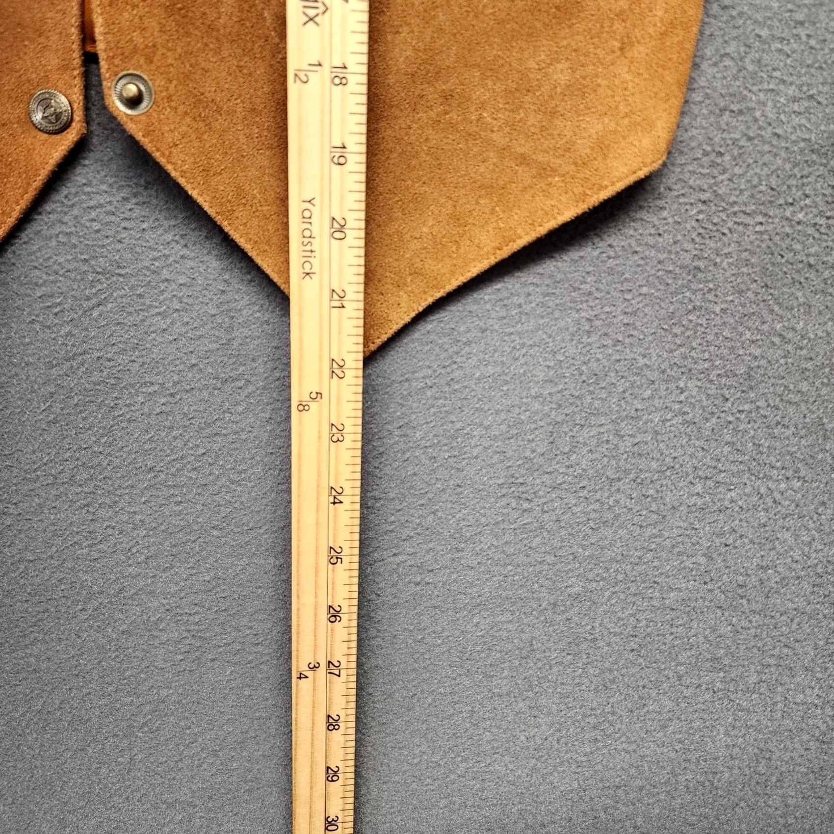 Vintage Posh Suede Leather Vest Womens Large Western Yellowstone Cowgirl Rancher Snap Vest Sleeveless Brown L Snap Womens Size L / US 10 / IT 46 - 5 Thumbnail