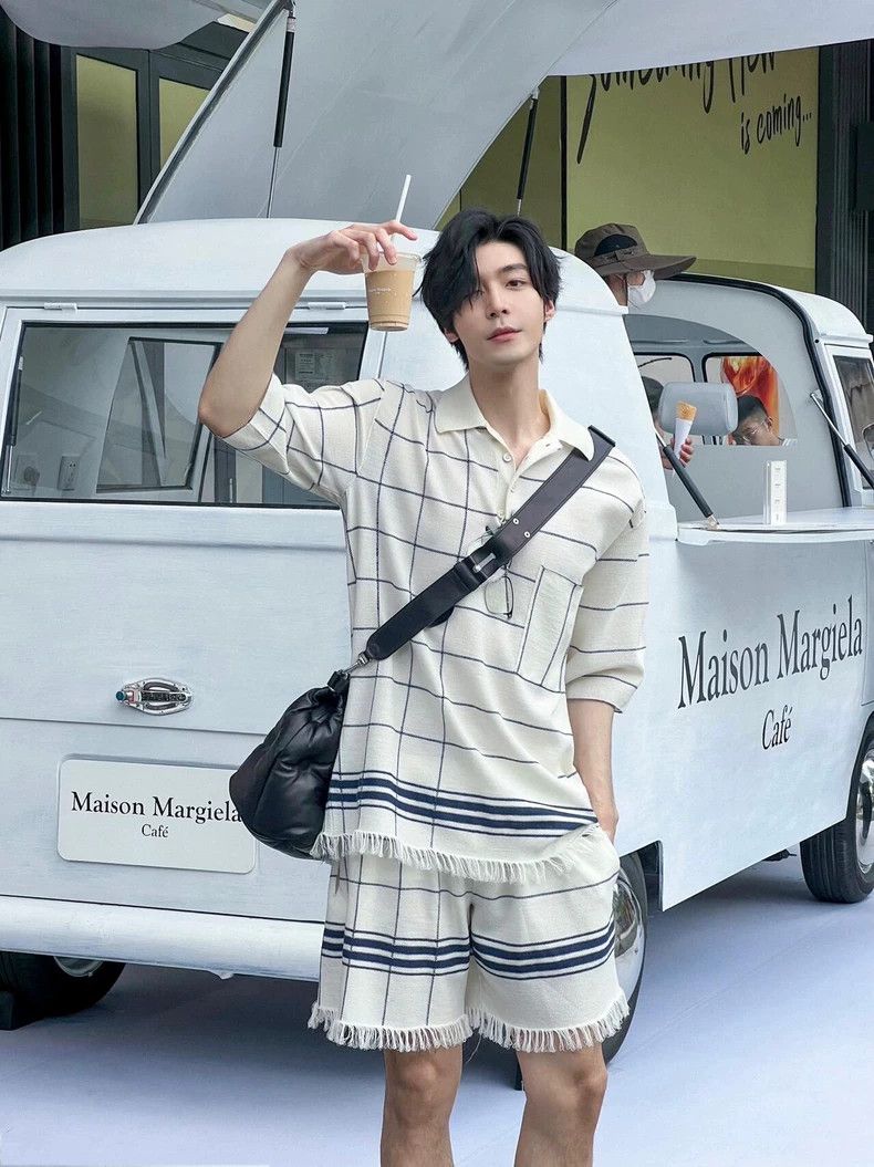 Maison Margiela Maison Margiela Wool linen blend plaid shorts 2501-Nextarro Size US XS / EU 42 / 0 - 9 Thumbnail