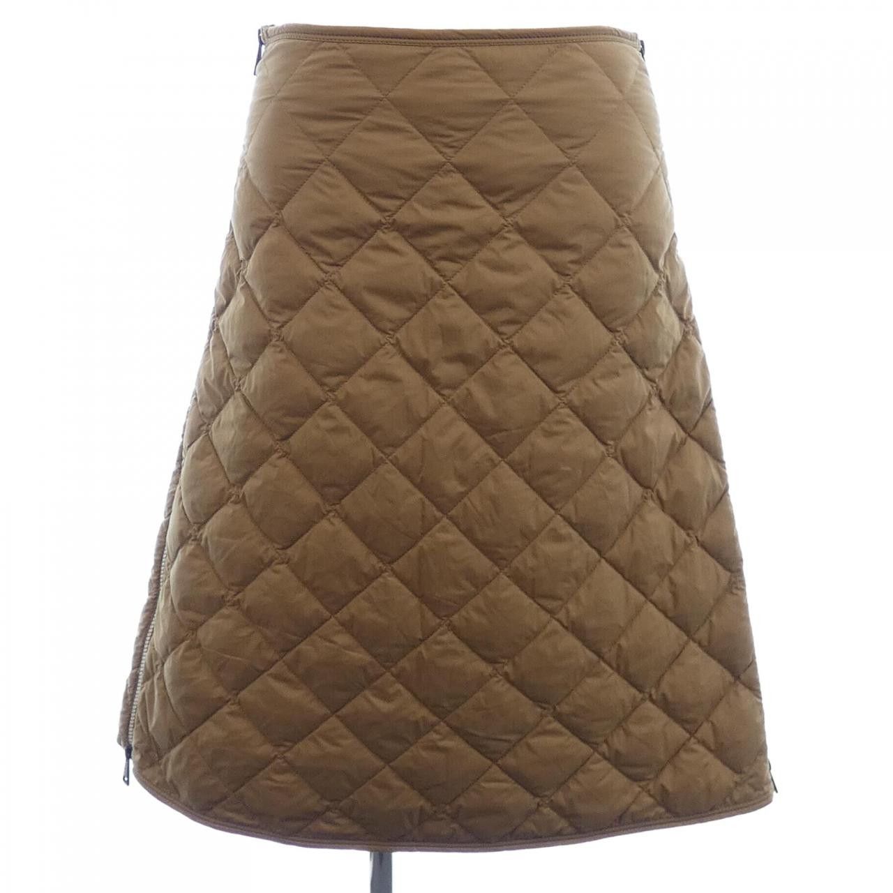 Moncler Moncler Moncler Skirt Others Skirts G20932D00017 53333 DUTY FREE for USA Size ONE SIZE - 1 Thumbnail