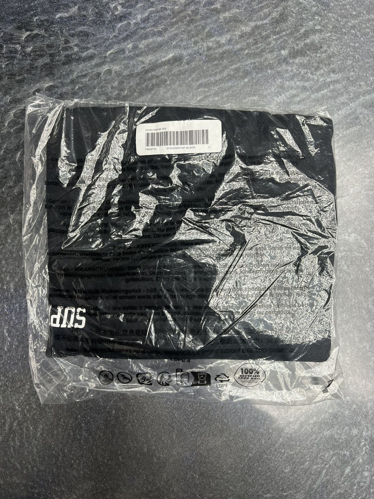 Supreme Supreme Dash Snow T-Shirt Size US L / EU 52-54 / 3 - 7 Thumbnail
