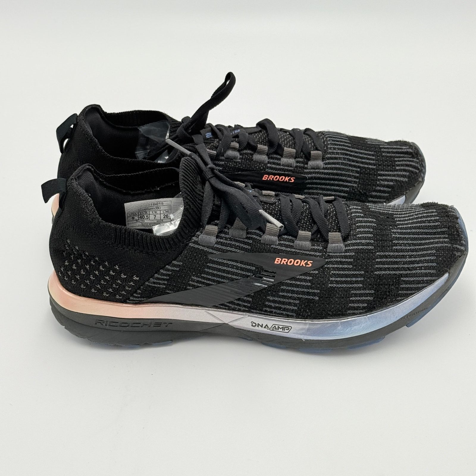 Brooks Brooks Ricochet 2 LE Black Rose Gold Running Shoes Size US 9 / IT 39 - 7 Thumbnail