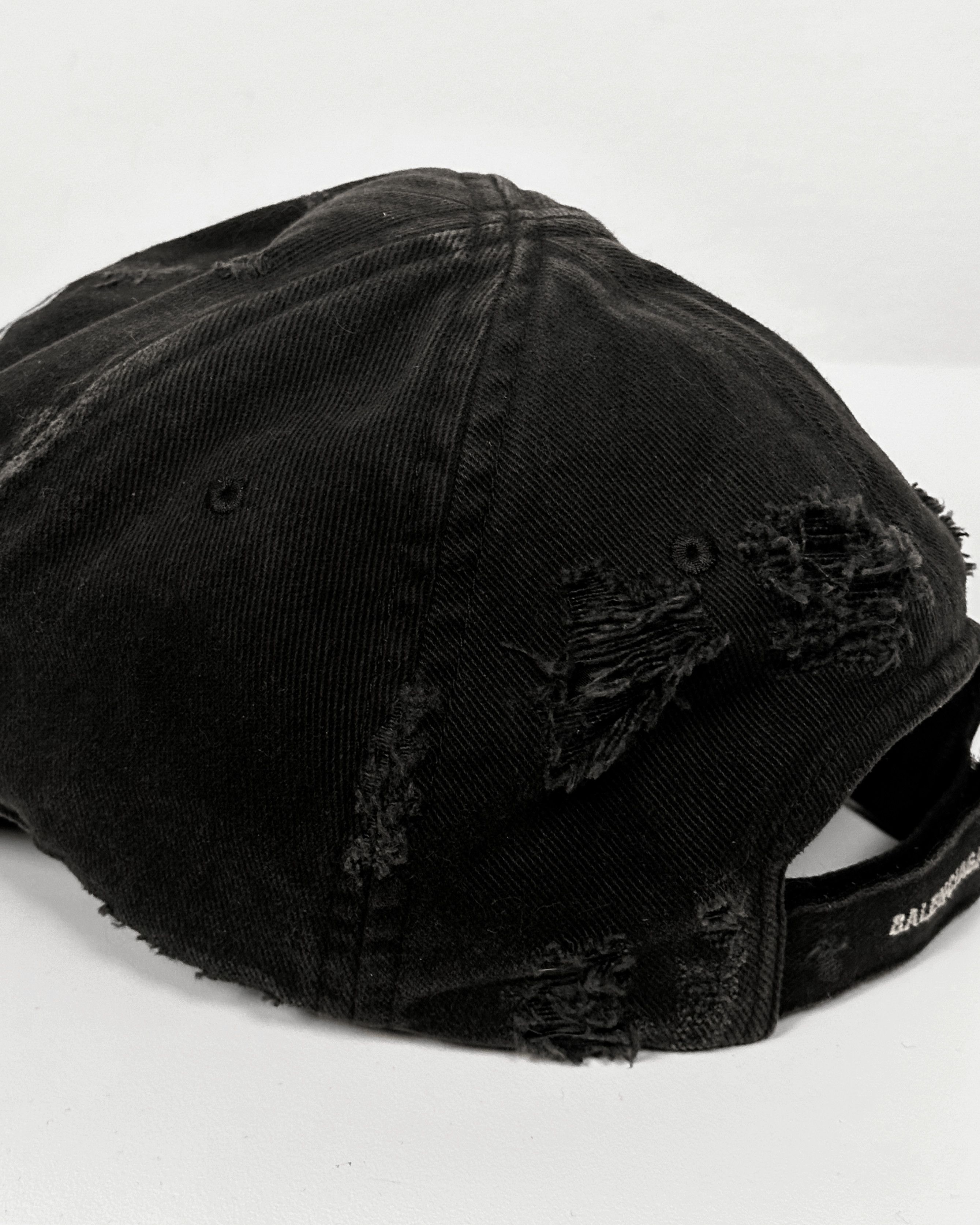 Balenciaga Balenciaga Rammstein Limited Edition Distressed Hat Size ONE SIZE - 8 Thumbnail