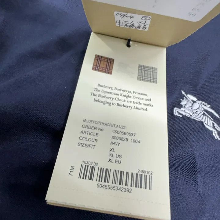 Burberry Burberry Burberry Logo Round Neck Short Sleeve T-Shirt-250 Size US XL / EU 56 / 4 - 8 Thumbnail