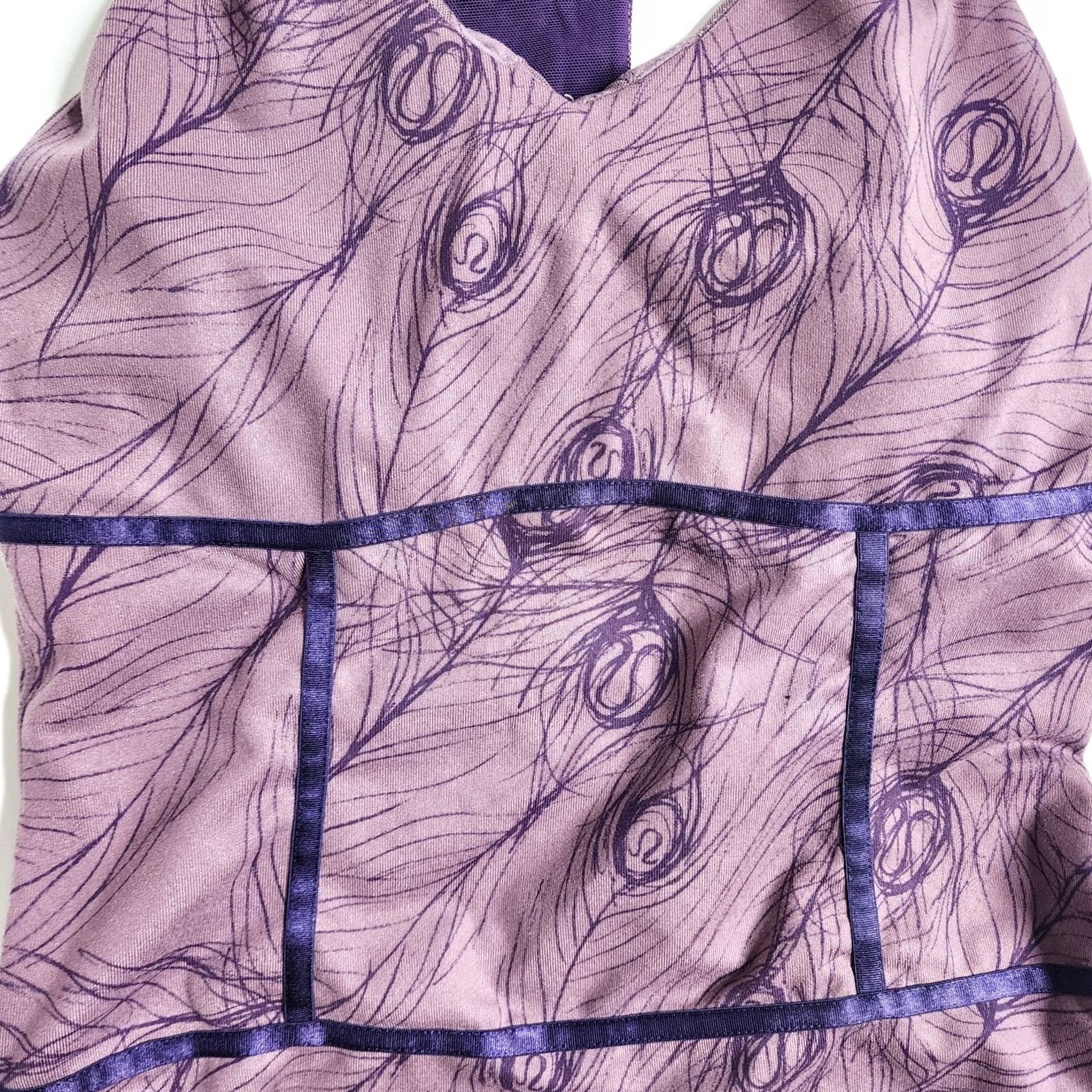 Lululemon Lululemon Sirsa Tank Purple Peacock Racerback Size 6 Built-In Bra Women Activewear Shirt Size ONE SIZE - 6 Thumbnail
