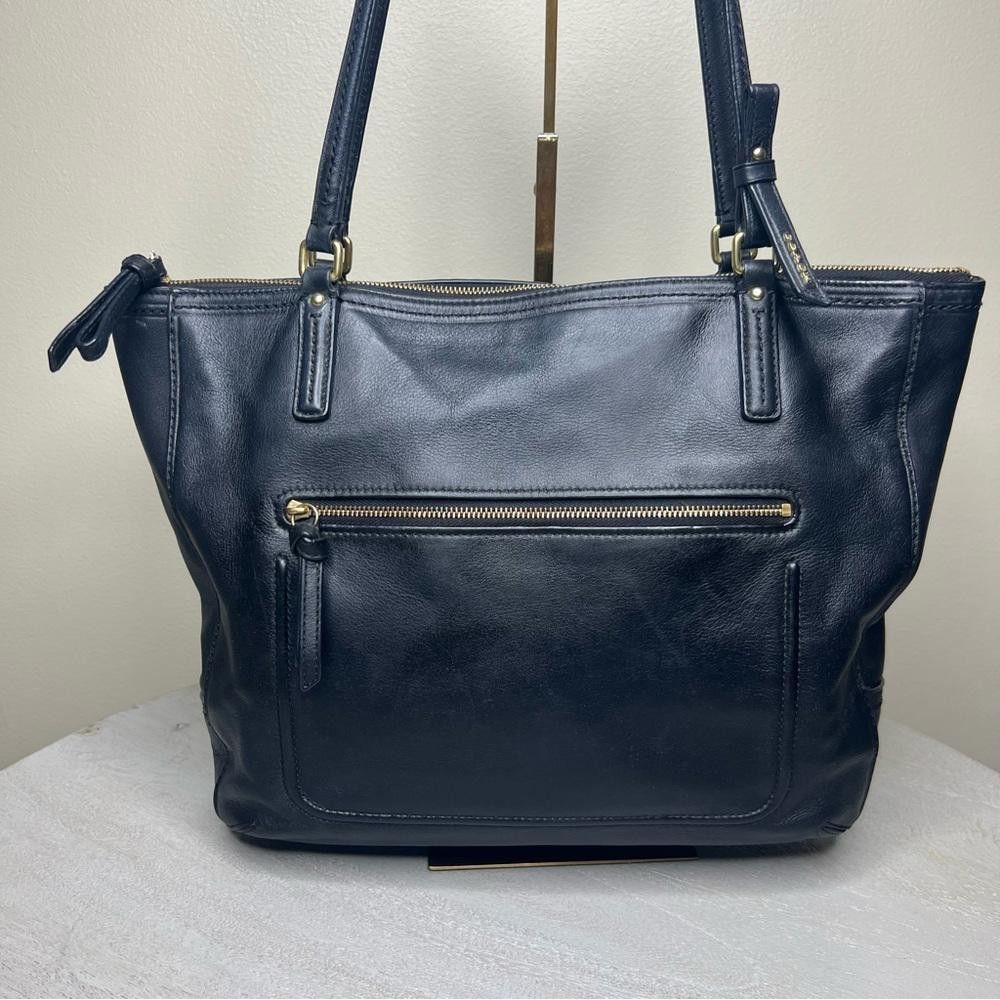 Coach black patent leather shops 2 handle purse GO773-11500