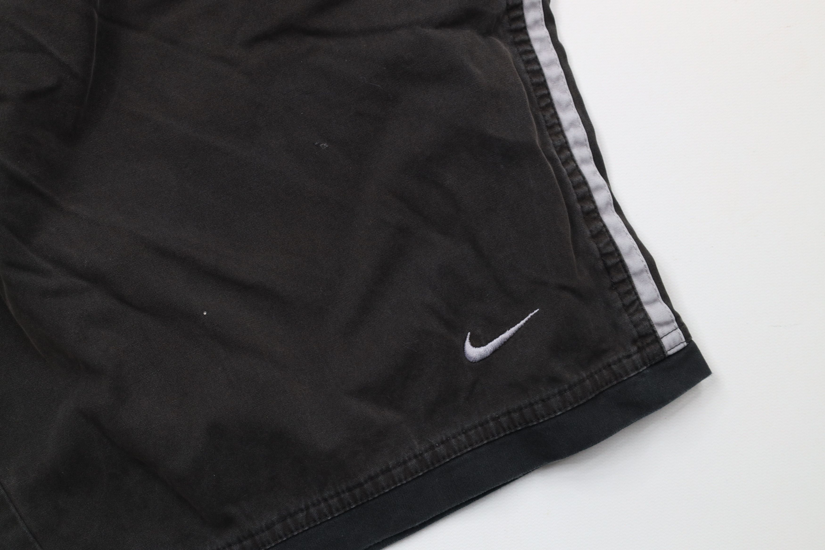 Nike Vintage Y2K Nike Travis Scott Mini Swoosh Striped Shorts Size US 32 / EU 48 - 5 Thumbnail