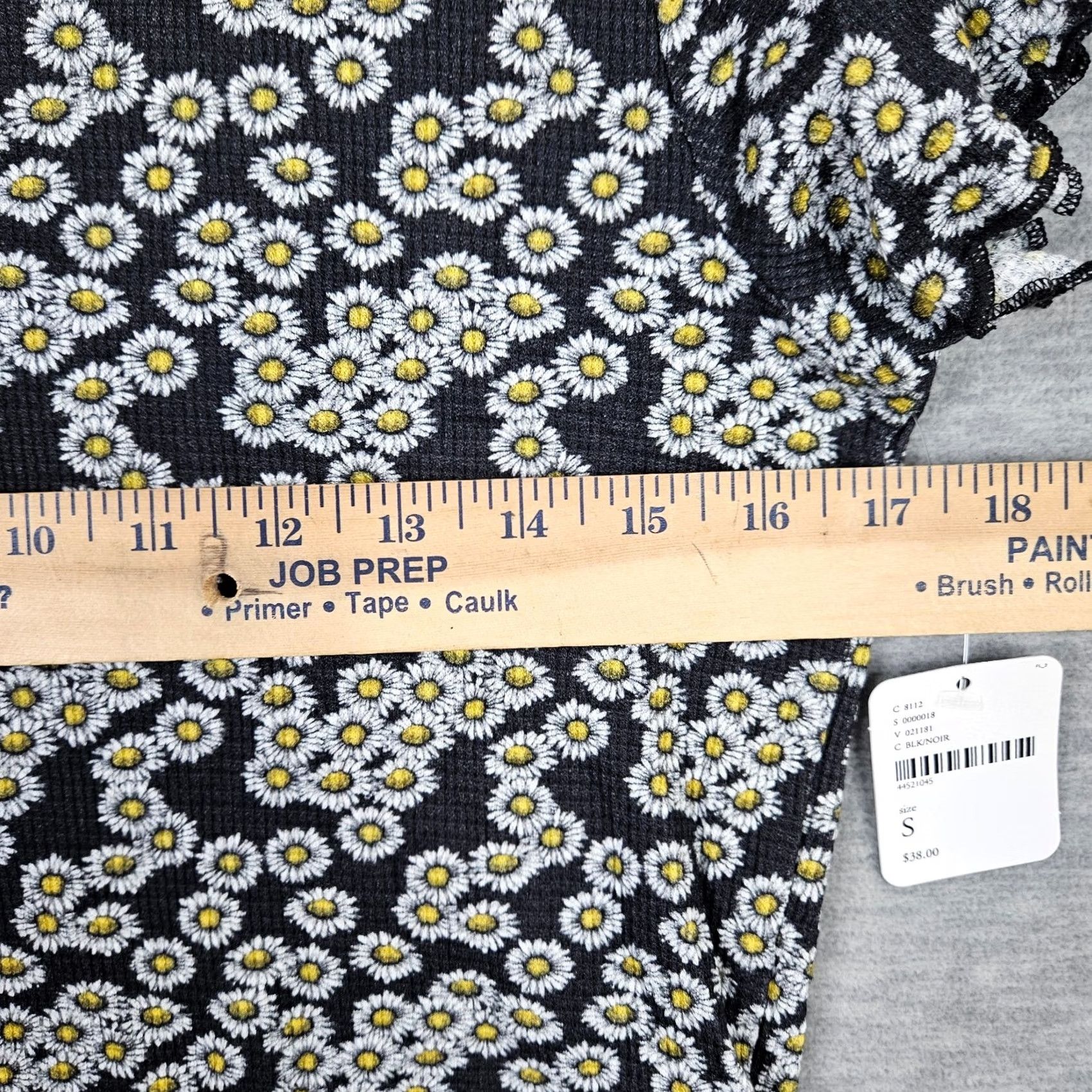 Vintage We the Free Black Floral Printed Ribbed Cropped Tee Top S Adult Regular Cotton Blend Short Sleeve Womens Shirt Knows No Decade Size S / US 4 / IT 40 - 7 Thumbnail