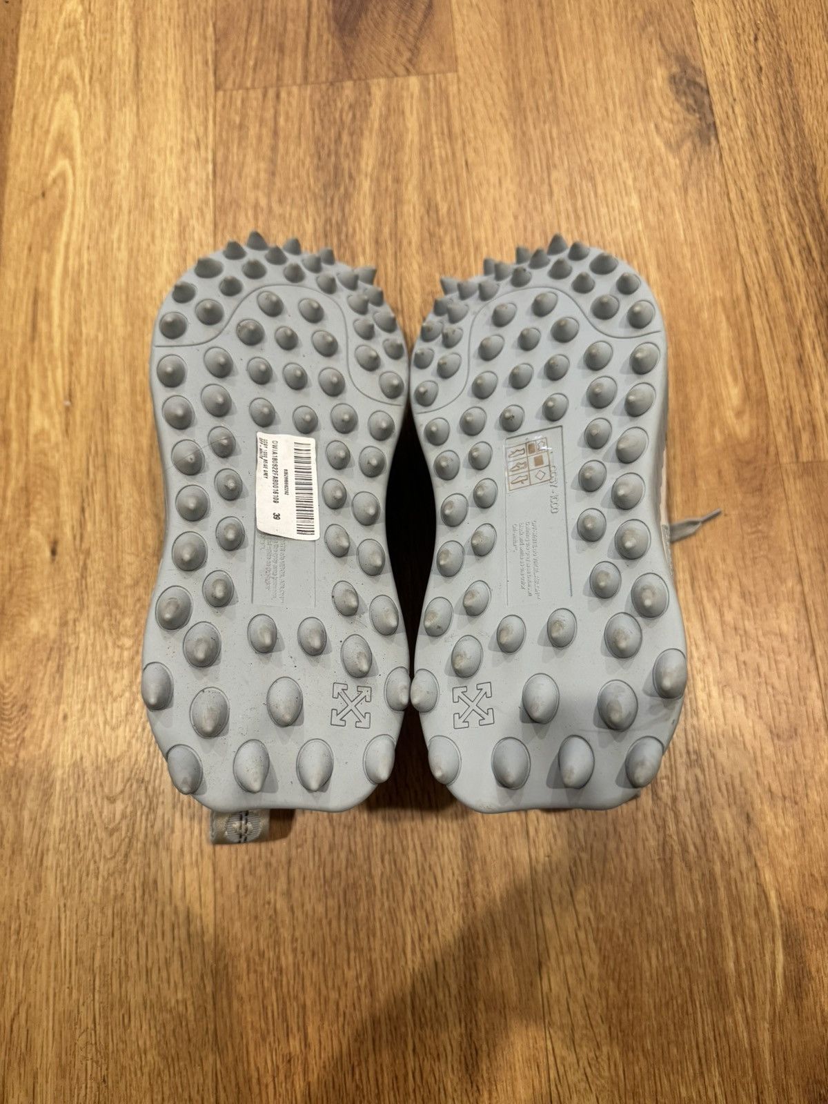 Off-White Off-White Odsy-1000 Beige Grey Size US 9 / IT 39 - 10 Thumbnail