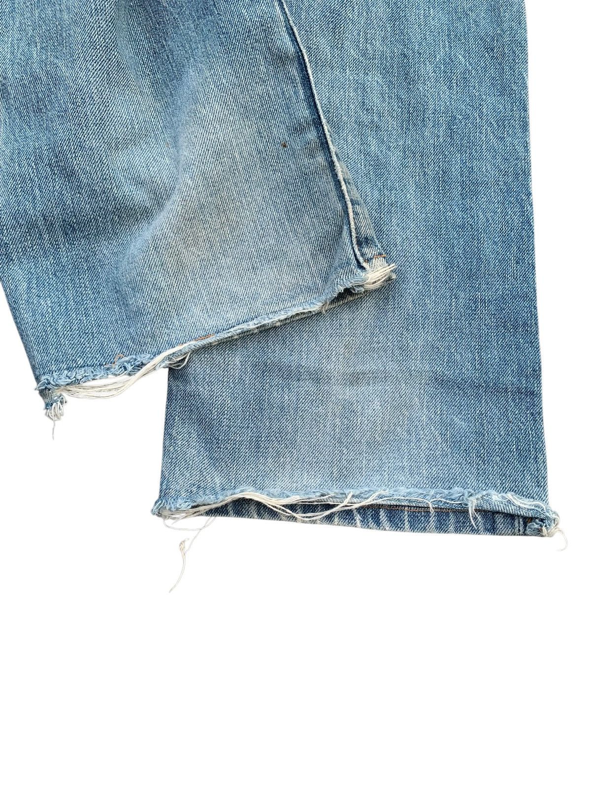 Levi's VINTAGE LEVI'S BIG E 502 TRASHER SELVEDGE DISTRESSED DENIM Size US 31 - 23 Thumbnail
