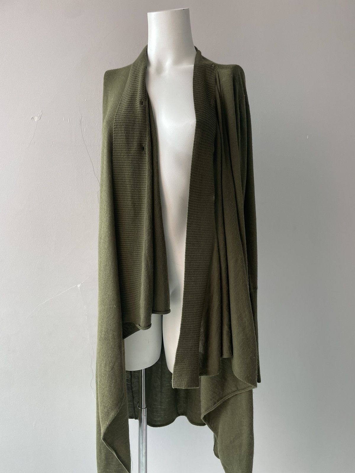 Alice + Olivia Alice+Olivia cardigan Size L / US 10 / IT 46 - 7 Thumbnail
