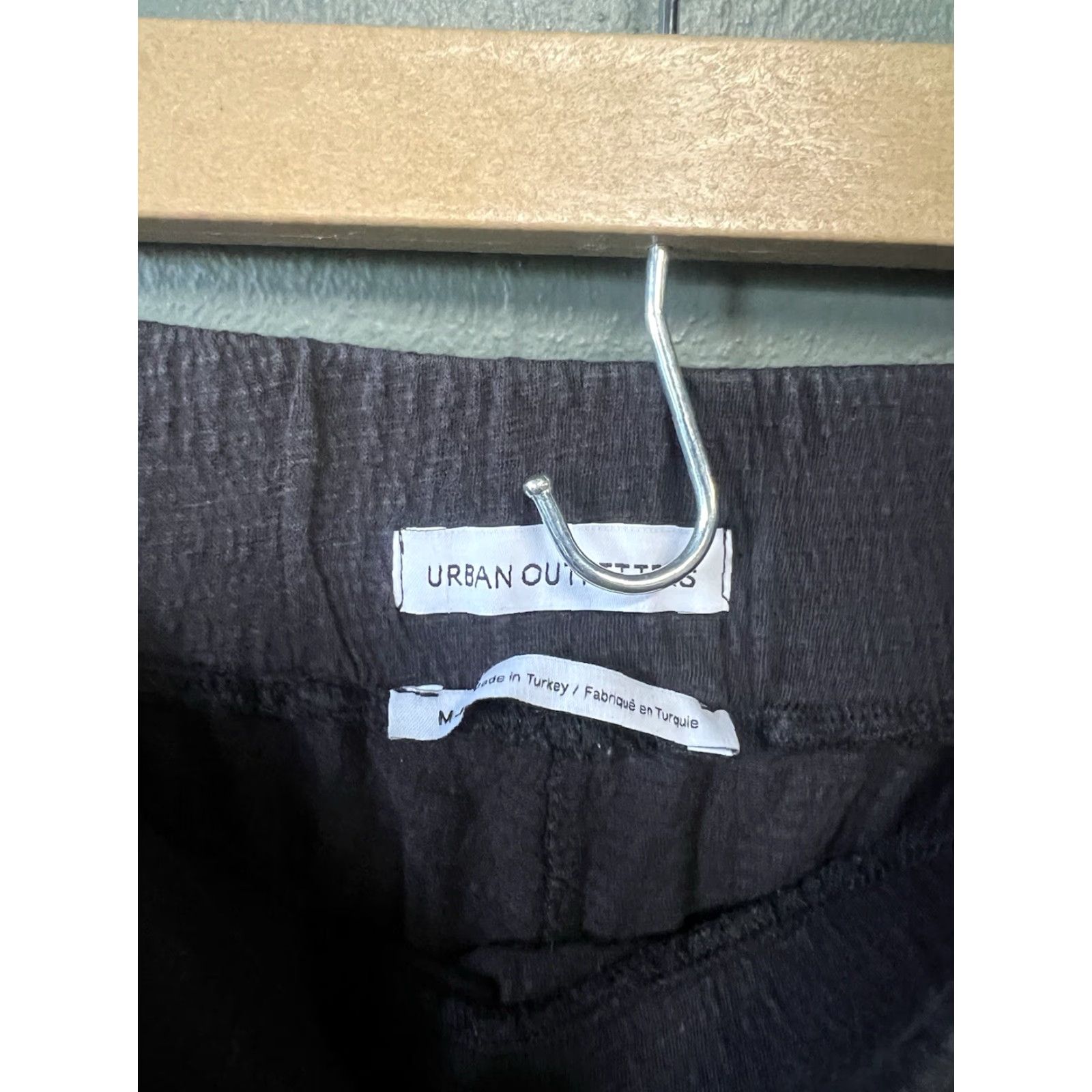 Urban Outfitters VINTAGE? Wait. Item is Urban Outfitters Womens Black Wide Leg Flowy Beach Pants Size Medium Size 32" / US 10 / IT 46 - 3 Thumbnail