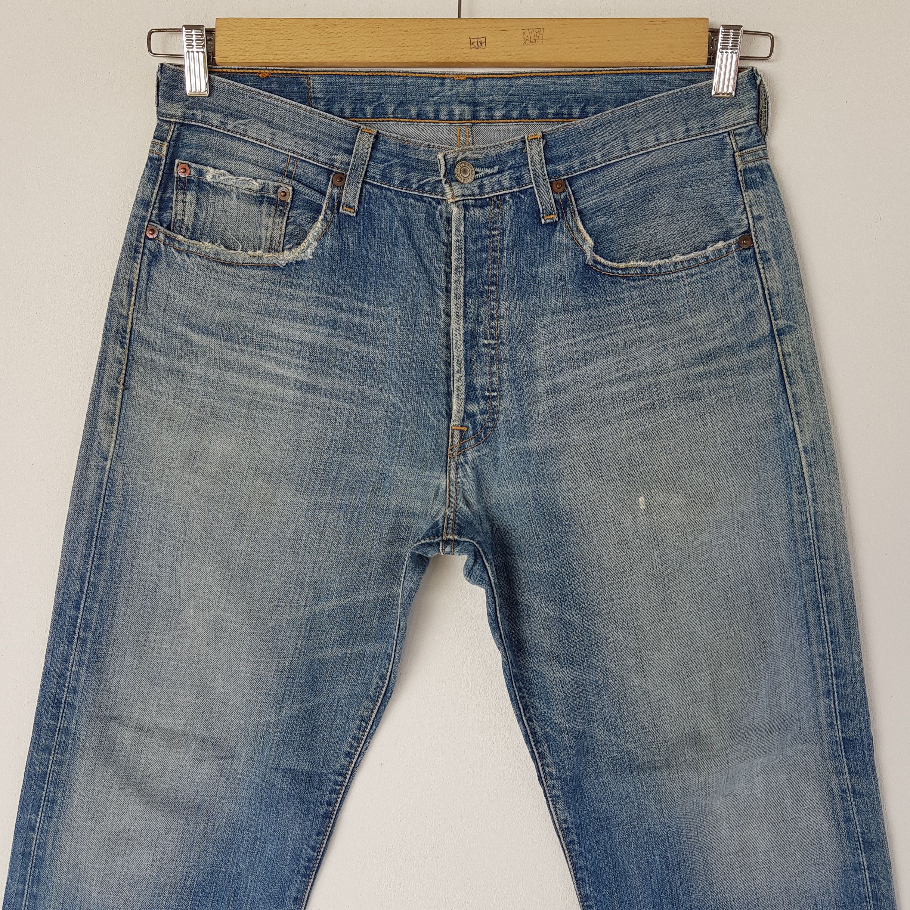 Levi's Vintage Levis 501 Jeans Levi's 501 Faded Denim Pants Size US 32 / EU 48 - 2 Thumbnail