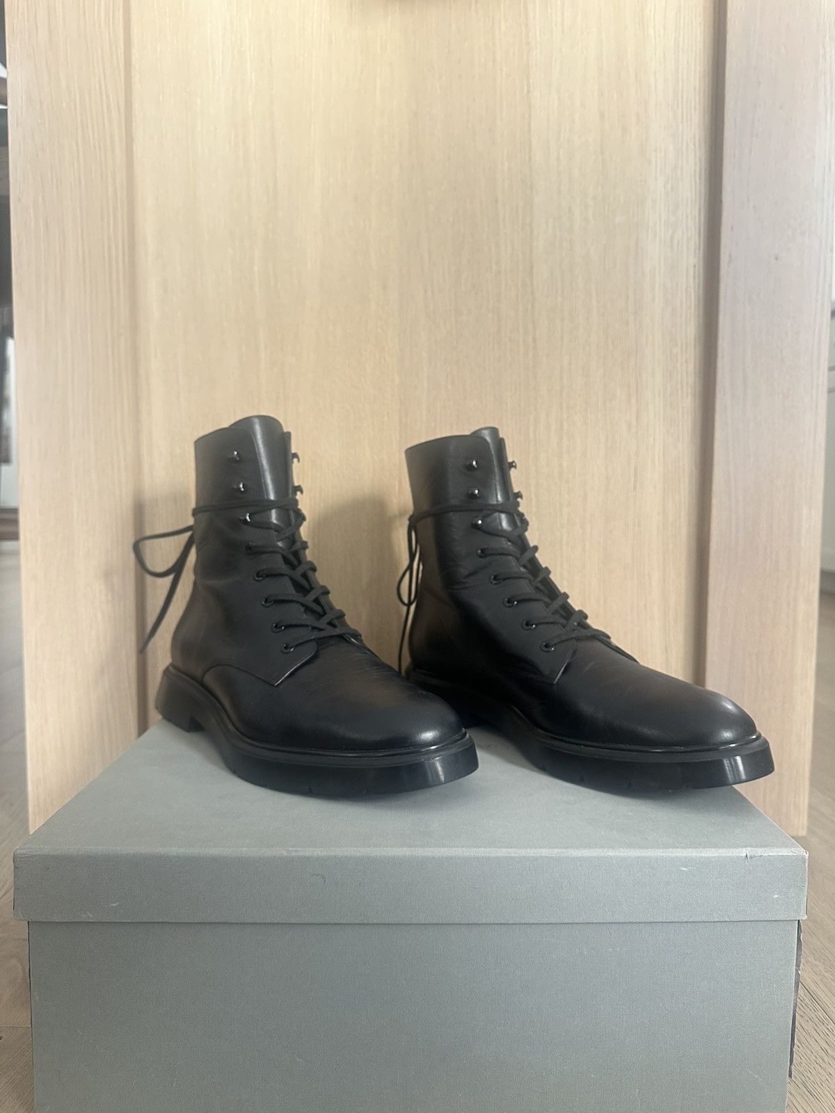 Stuart Weitzman Ann Demeulemeester vibe Stuart Weitzman Black Leather Boot Size US 11 / EU 44 - 4 Thumbnail