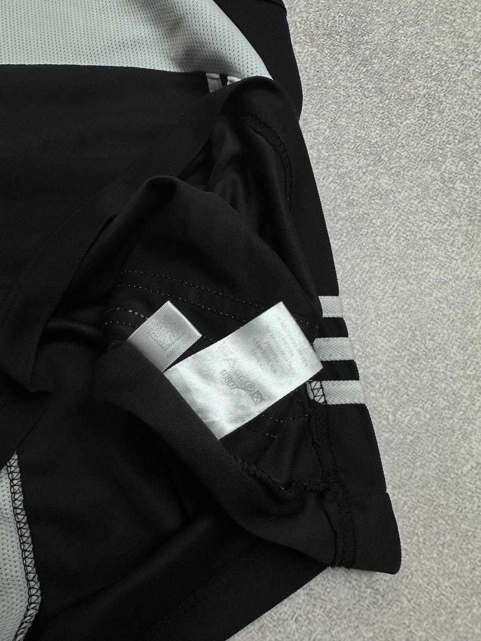 Y-3 Vintage Y-3 Yohji Yamamoto Avantgarde Tank Top Rare L Size US L / EU 52-54 / 3 - 5 Thumbnail
