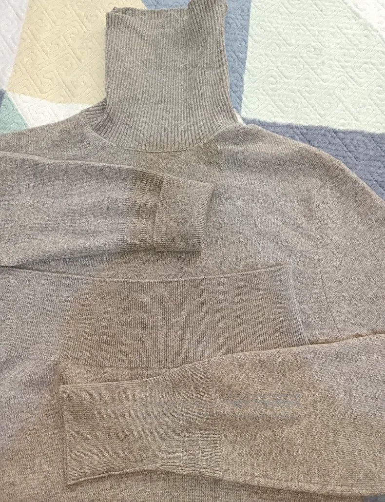 Tom Ford Tom Ford High-neck cashmere sweater Size US S / EU 44-46 / 1 - 6 Thumbnail