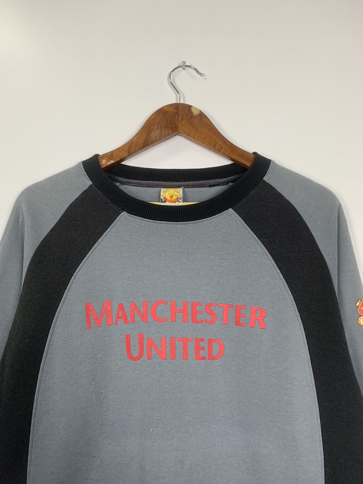 Other Manchester United Shirt Size US M / EU 48-50 / 2 - 3 Thumbnail