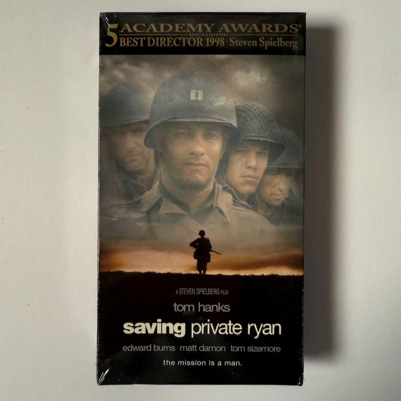 Designer RARE DS Saving Private Ryan SEALED VHS Movie MINT 1999 Size ONE SIZE - 1 Thumbnail