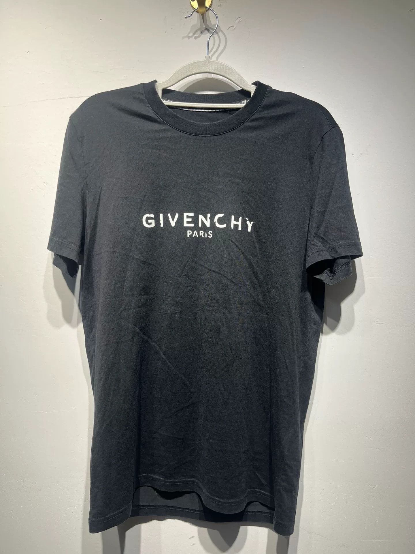 Givenchy Givenchy Distressed T-Shirt XS Men Size US XS / EU 42 / 0 - 1 Thumbnail