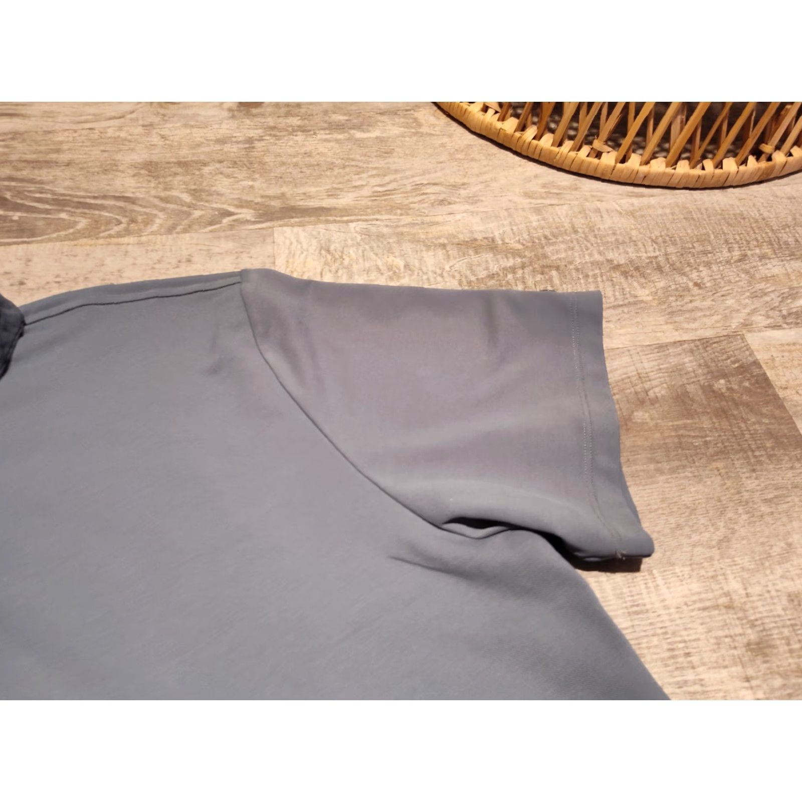 Vuori Vuori Gamepoint Polo Shirt Mens 2XL Gray Athletic Performance Casual Shirt Polo V1028 EUC Size US XXL / EU 58 / 5 - 4 Thumbnail