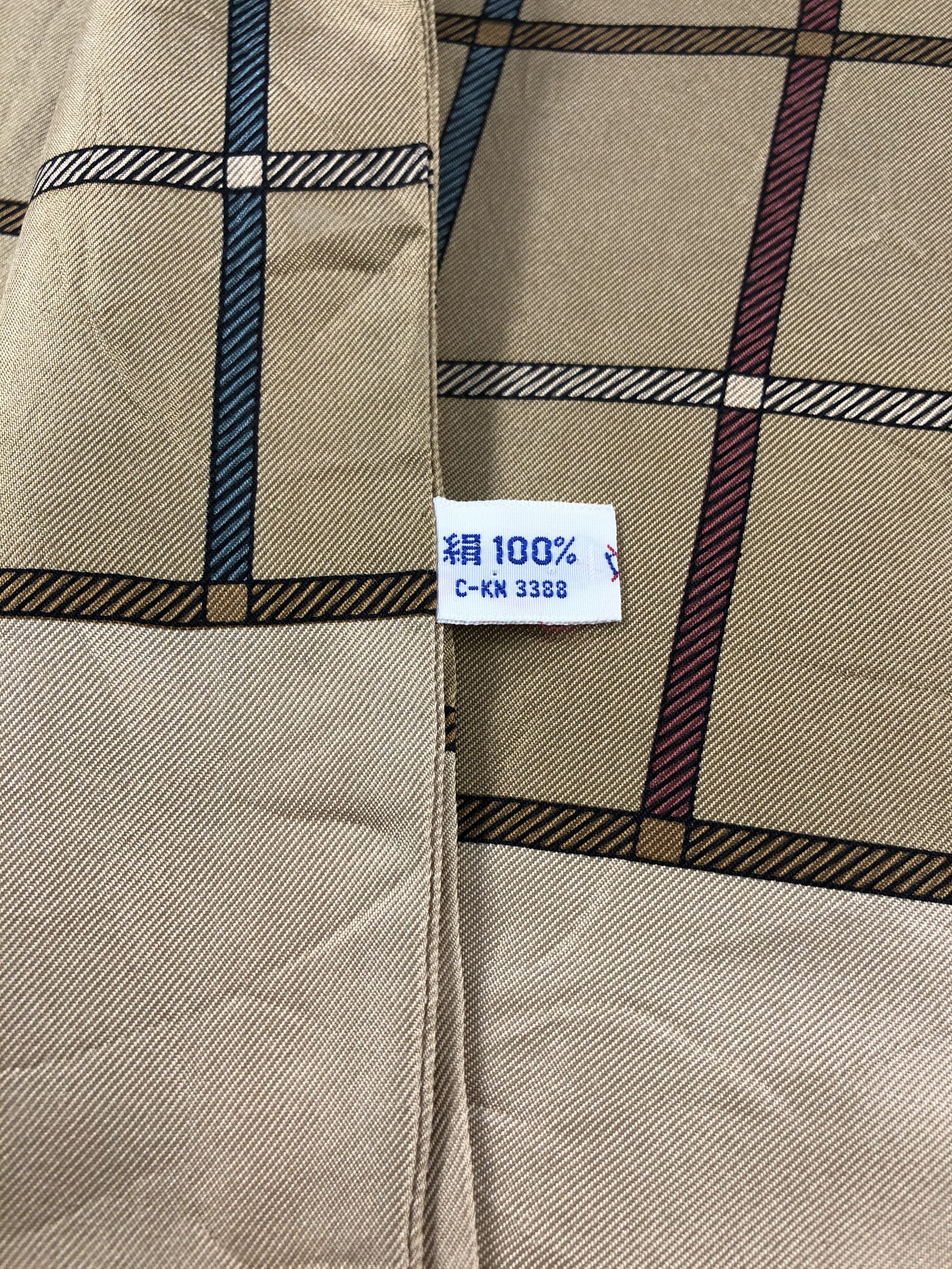 Vintage Vintage Burberry Silk Scarf Size ONE SIZE - 5 Thumbnail