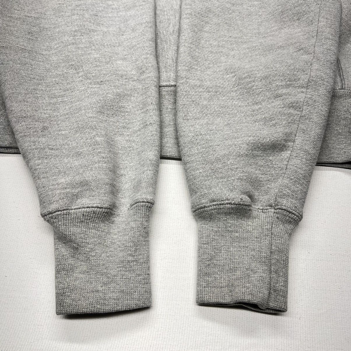 Champion Champion Reverse Weave Sweatshirt Grey Crewneck Sweater Y2K Size US M / EU 48-50 / 2 - 10 Thumbnail