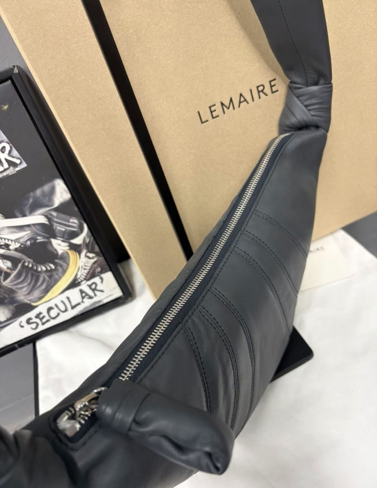Lemaire Lemaire Brand Asphalt Lambskin Croissant Crossbody Bag K34 Size ONE SIZE - 8 Thumbnail