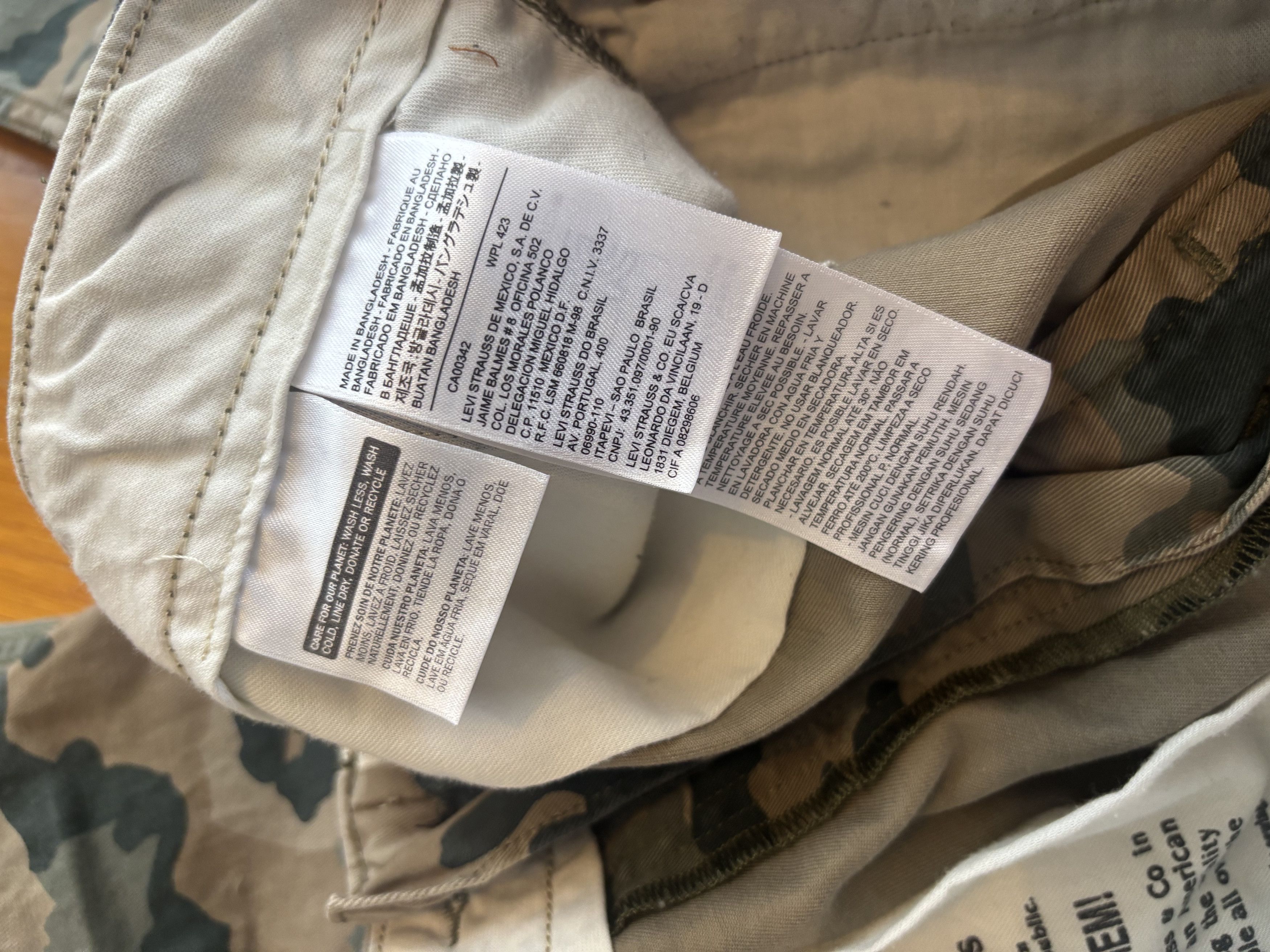 Levi's Levi's Camo Cargo Pants 34x30 Size US 34 / EU 50 - 5 Thumbnail