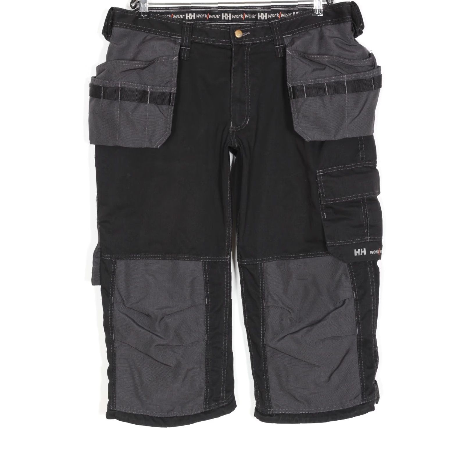Helly Hansen VINTAGE Helly Hansen Workwear ½ Cargo Shorts Men 56 W39 DZ8139 Cargo Shorts Men 39 in Inseam 22 in Black Grey Mens Size US 40 / EU 56 - 2 Thumbnail