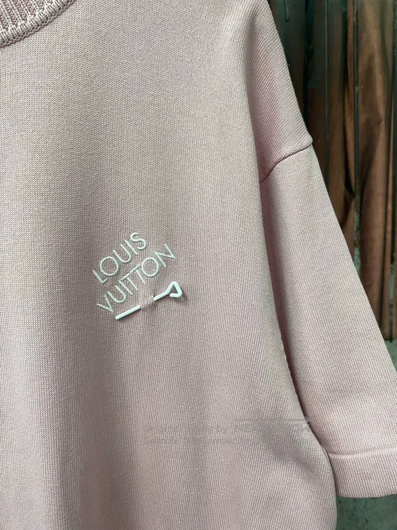 Louis Vuitton Louis Vuitton short sleeves Size US M / EU 48-50 / 2 - 5 Thumbnail