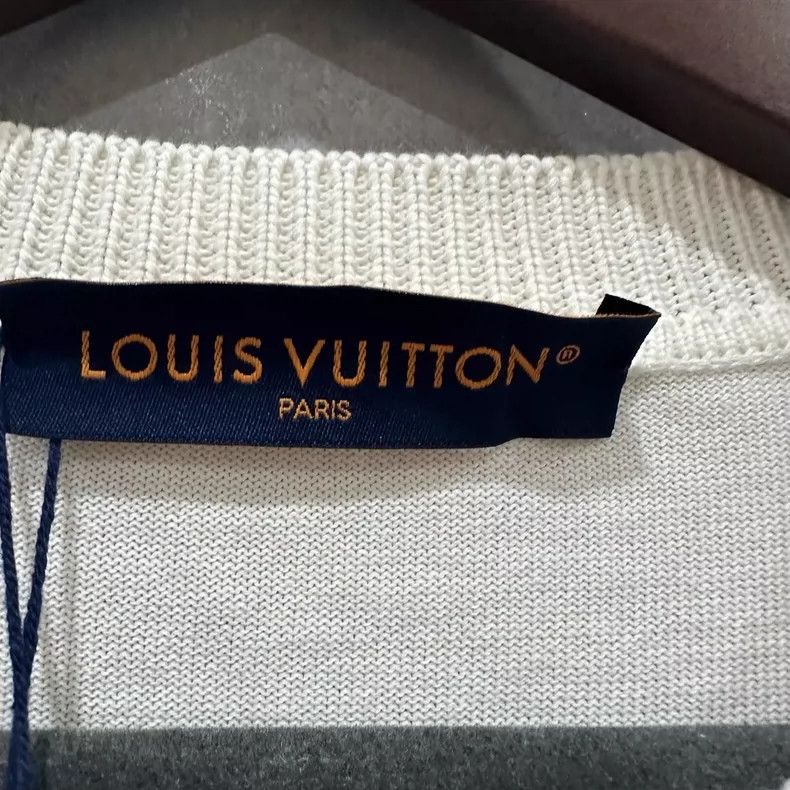 Louis Vuitton Louis Vuitton Snake Year Limited Short Sleeve Size US XXL / EU 58 / 5 - 4 Thumbnail