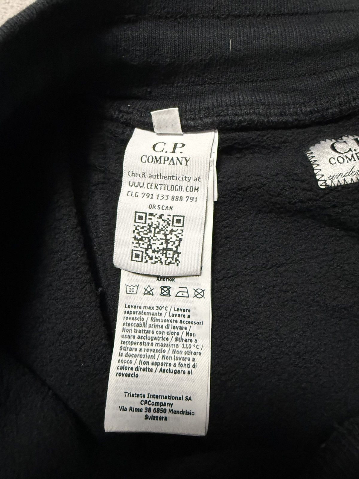 Vintage Vintage CP Company Sweatpants Black Mens XS Size Size US 29 - 10 Thumbnail