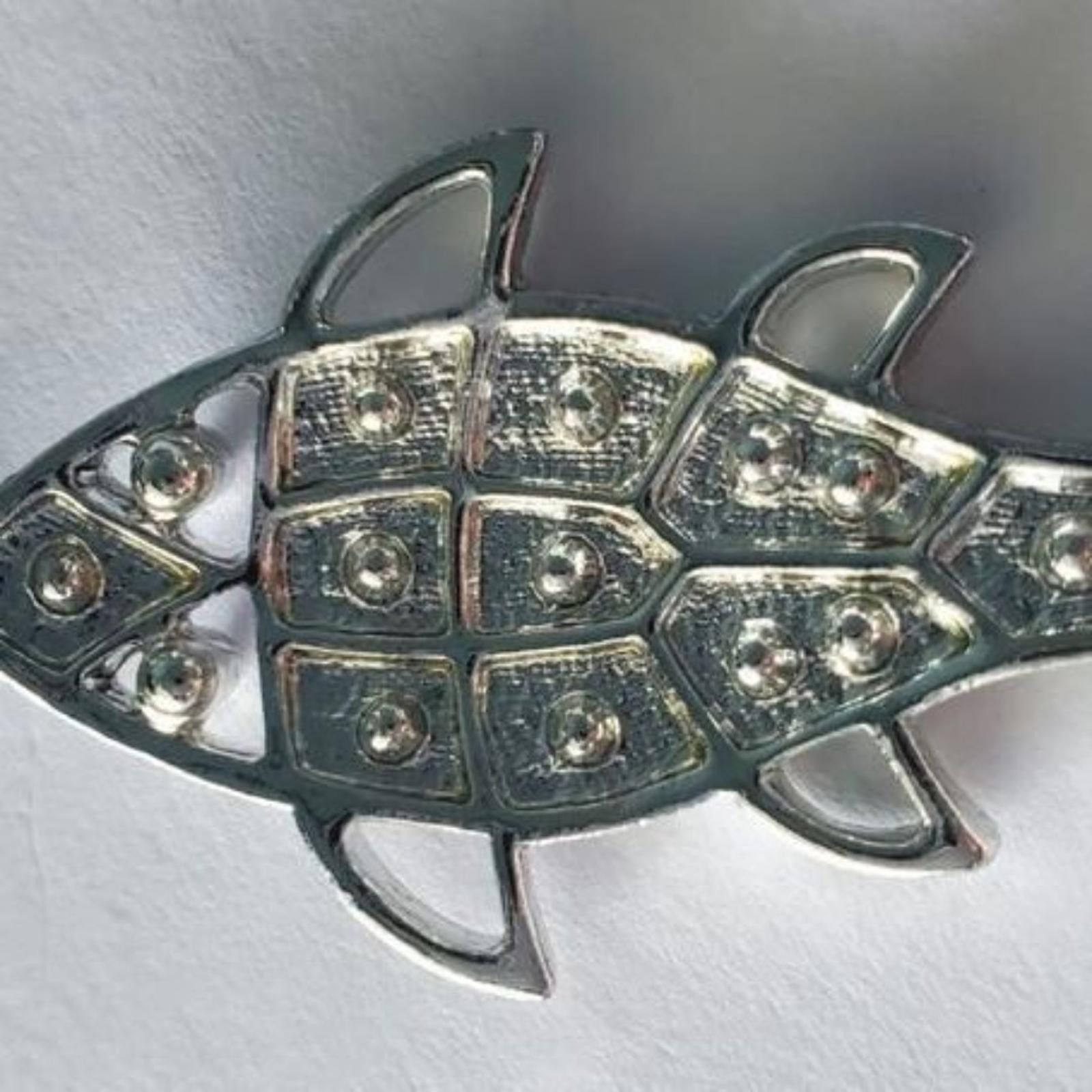 Other Vintage Sarah Coventry Silver Tone Jewelfish Pendant Size ONE SIZE - 5 Thumbnail
