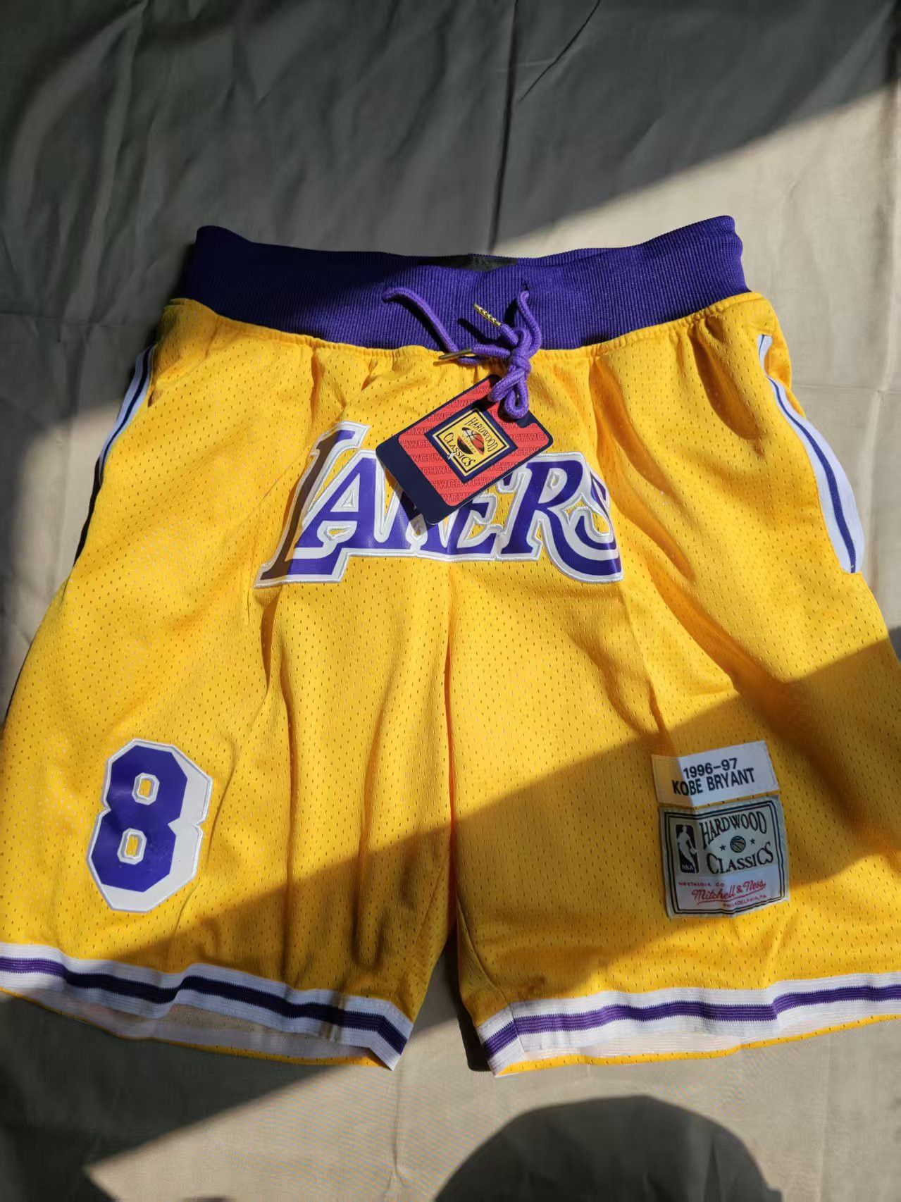 NBA Laker Short Pocket 8 Kobe Bryant Short XXL Size US 39 - 1 Thumbnail