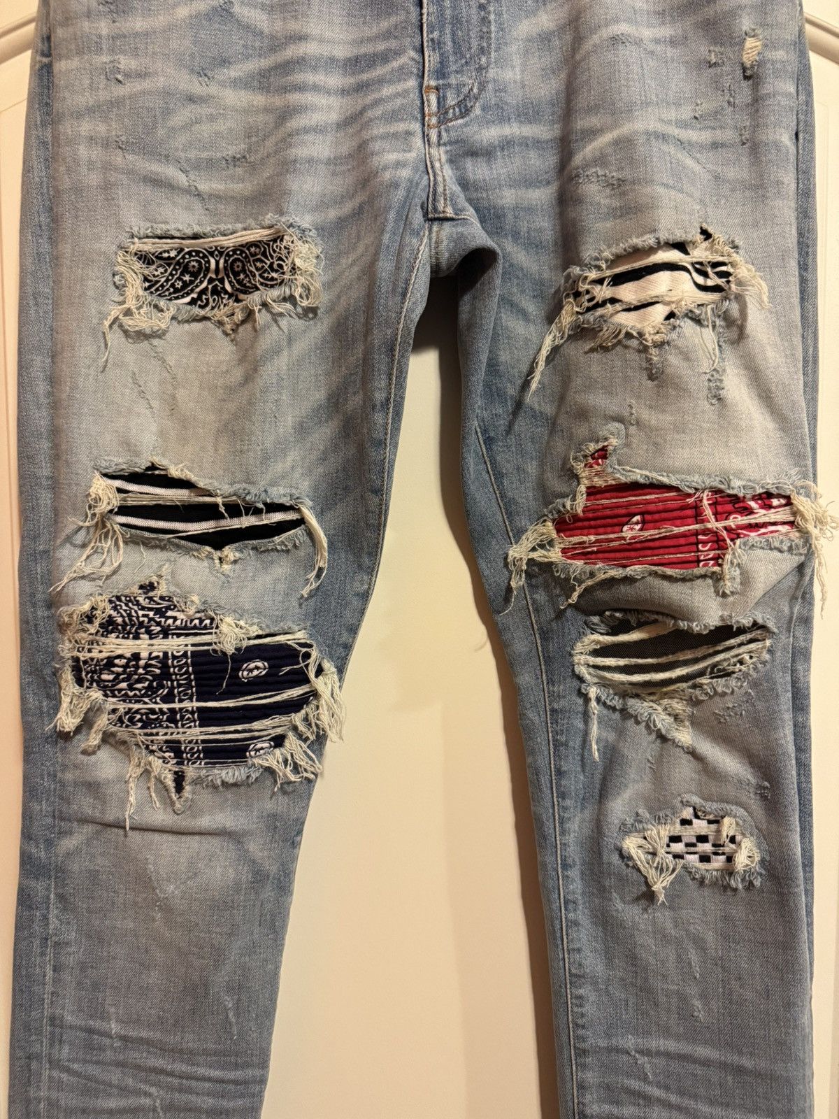 Amiri AMIRI Bandana Art Patch Skinny Denim Jeans Rosebowl Size 34 Size US 34 / EU 50 - 3 Thumbnail