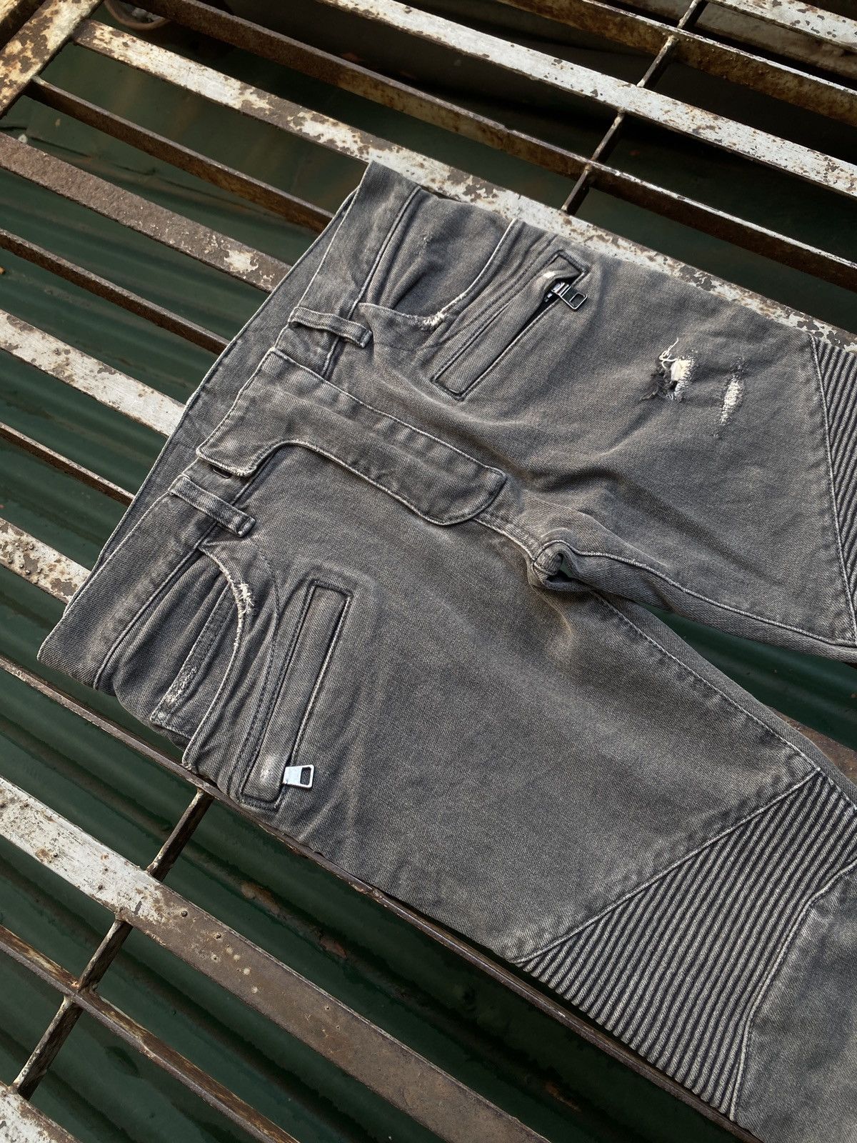 Balmain Balmain - Distressed Biker Jeans Denim Gray Size US 32 / EU 48 - 2 Thumbnail