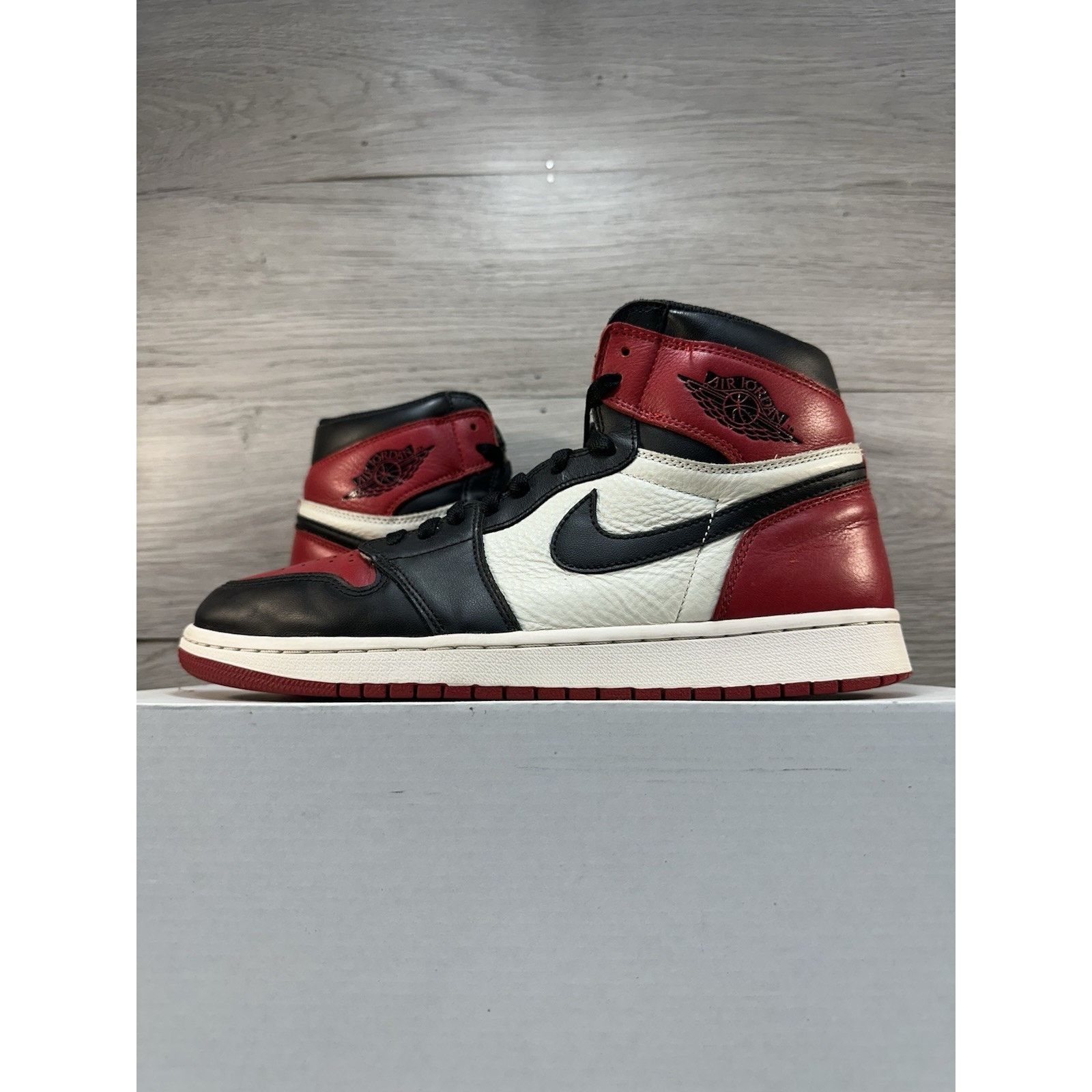 Jordan 1 Retro OG High Bred Toe - Size 11