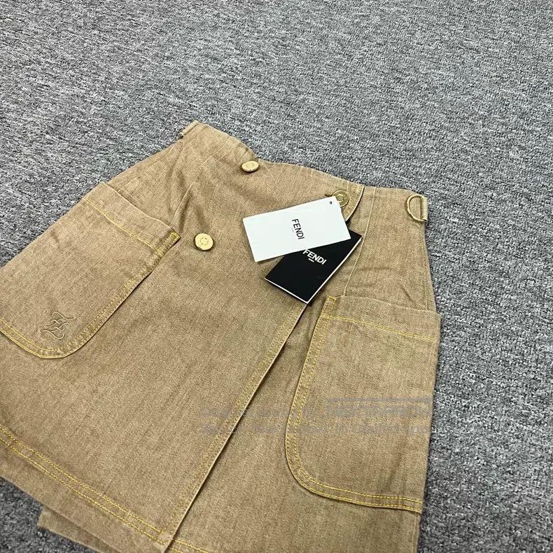 Fendi Fendi Embroidered Letter Logo High Waisted Skirt Size 25" / US 0 / IT 36 - 2 Thumbnail