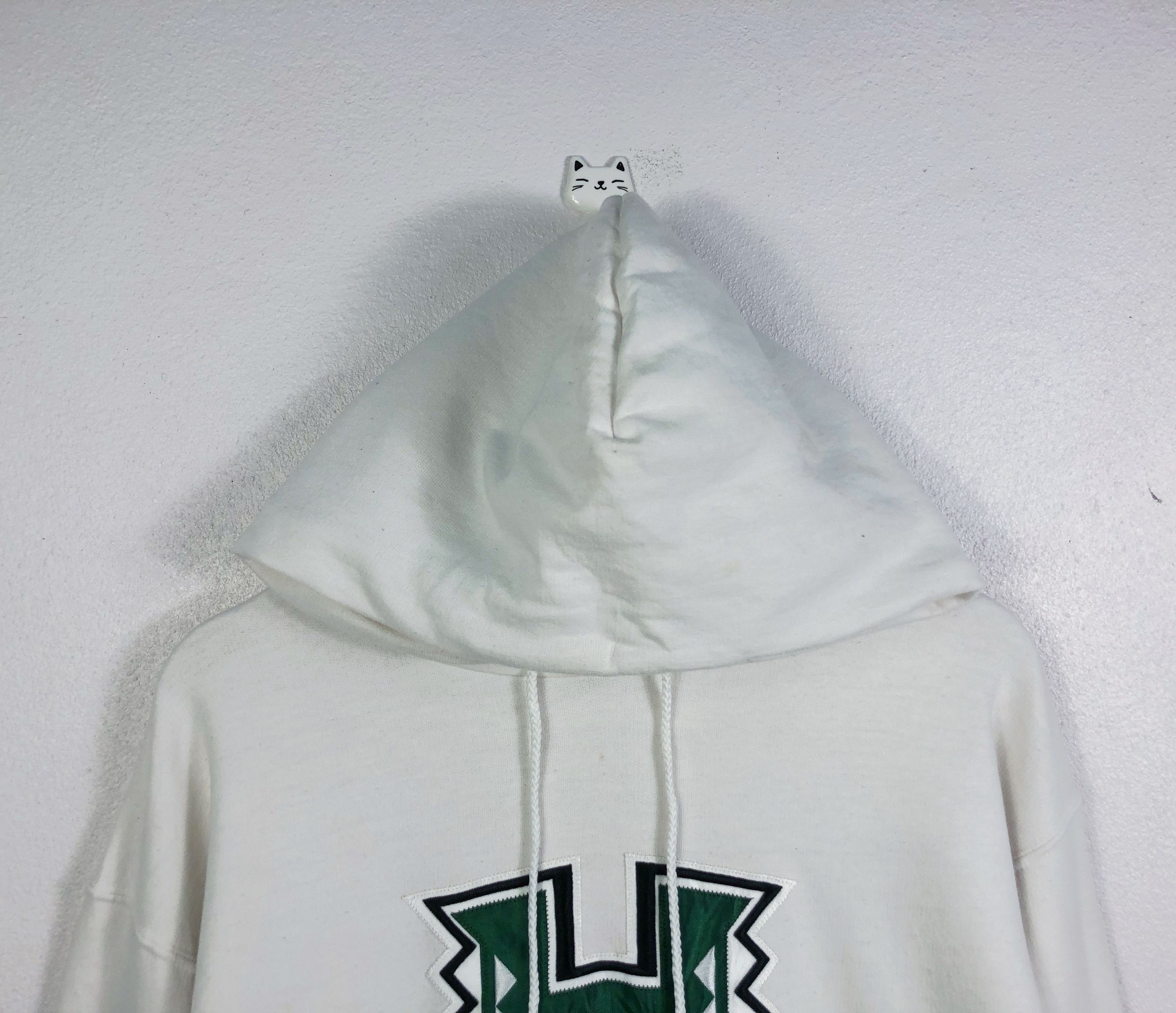 Champion Rare Champion Embroidered Pullover Hoodie Size US M / EU 48-50 / 2 - 2 Thumbnail