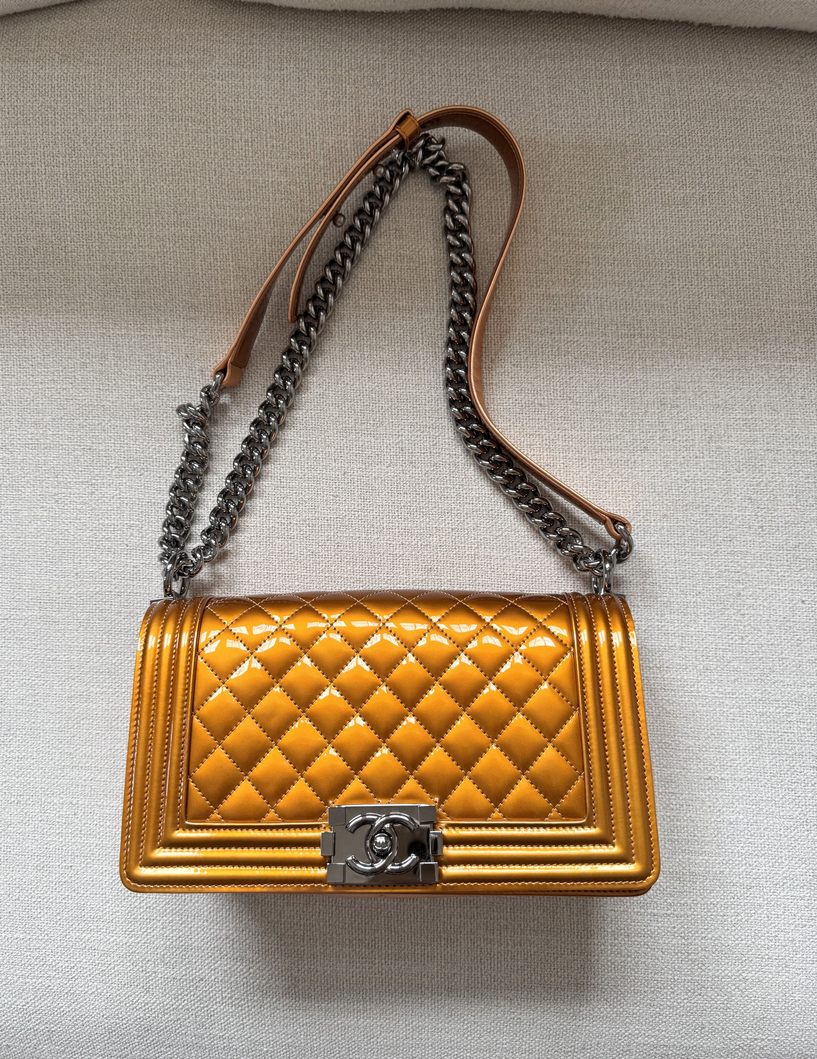 Chanel Chanel Boy Bag Metallic Bronze Quilted, Rare Edition Size ONE SIZE - 1 Thumbnail