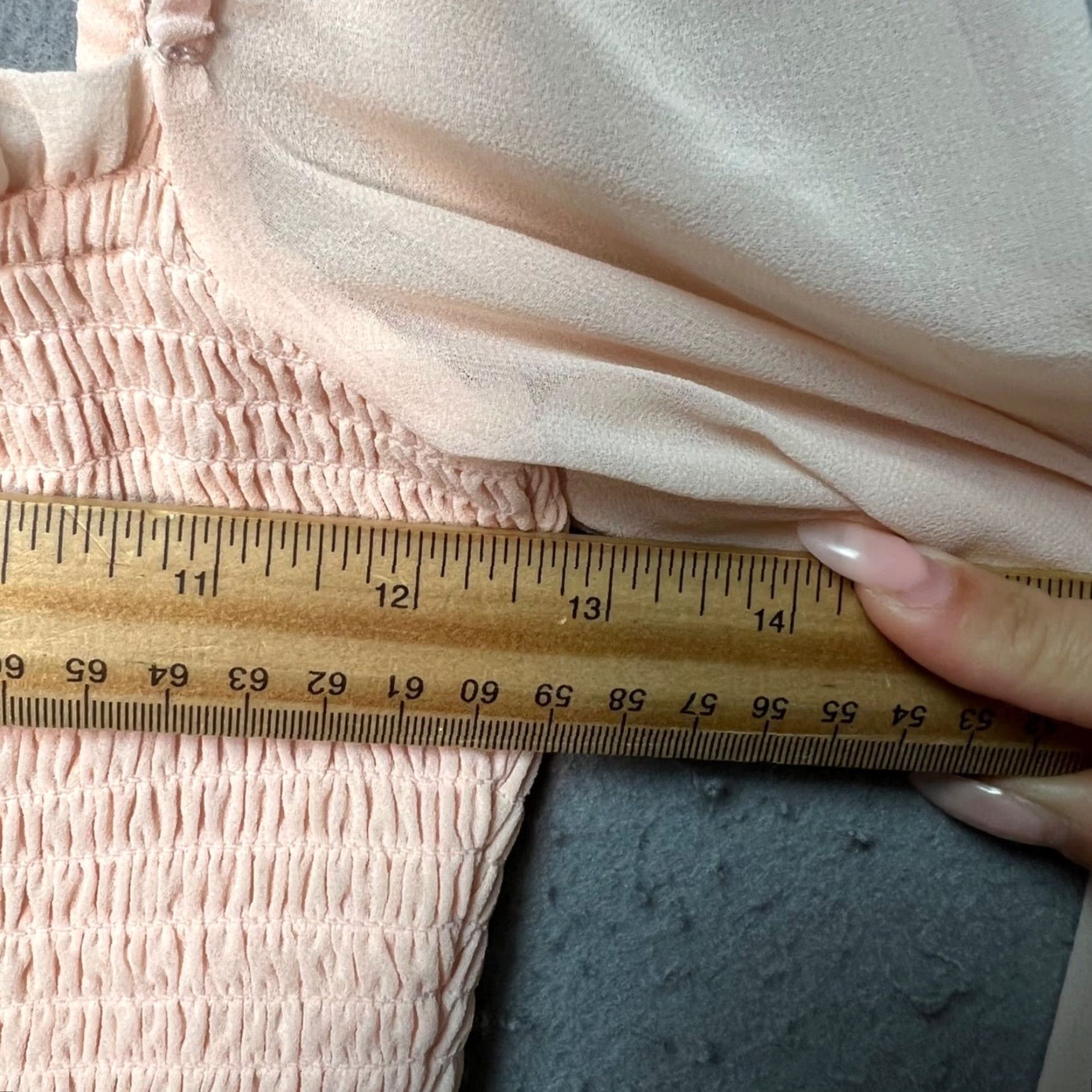 Vintage Wilfred Blouse Shirt Ladies Small Peach Pink Polyester Chiffon Long Sheer Sleeves Square Neck Ruffle Accent Size S / US 4 / IT 40 - 5 Thumbnail